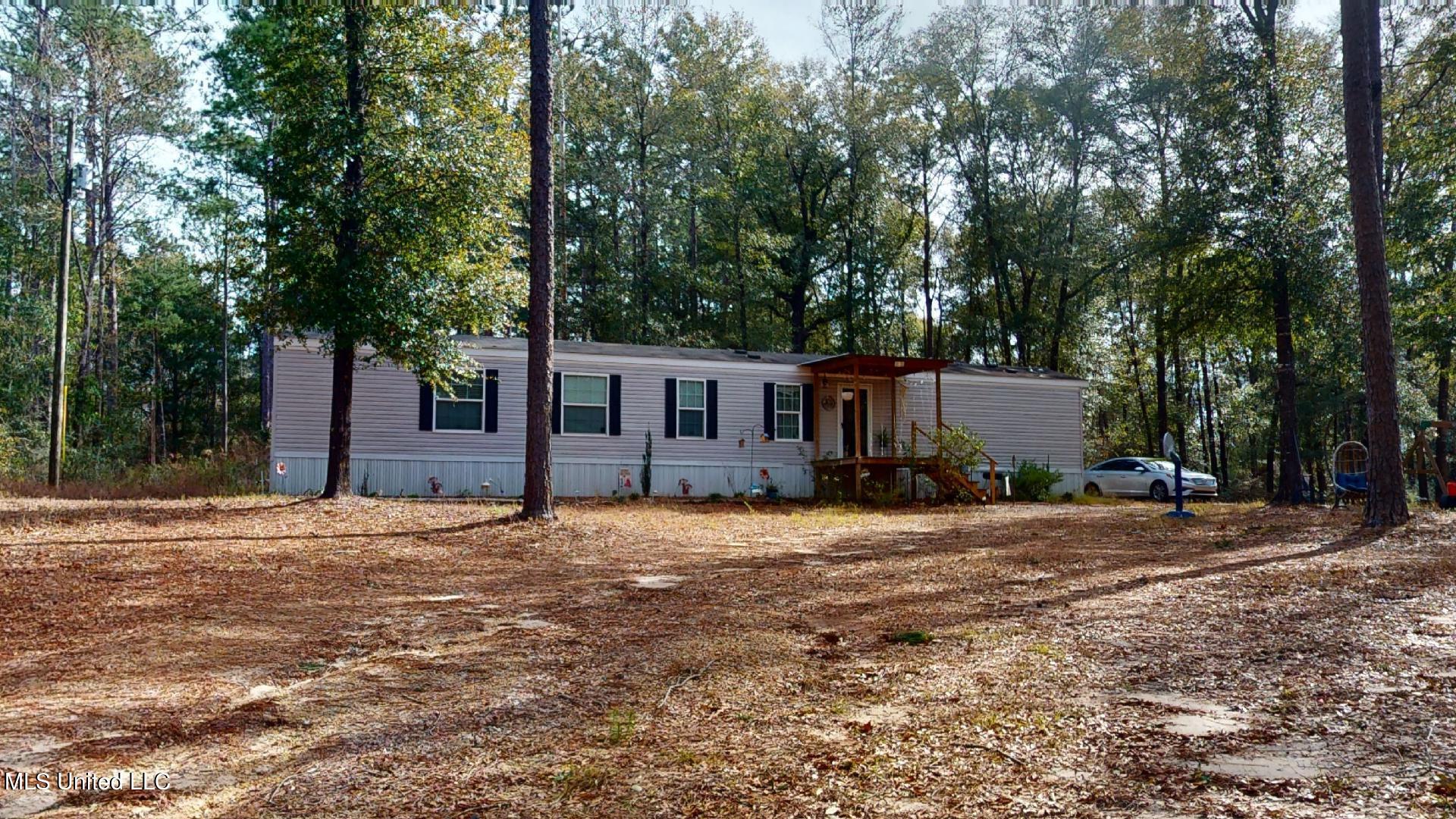 153 Forest Hill Drive, Lucedale, Mississippi image 9