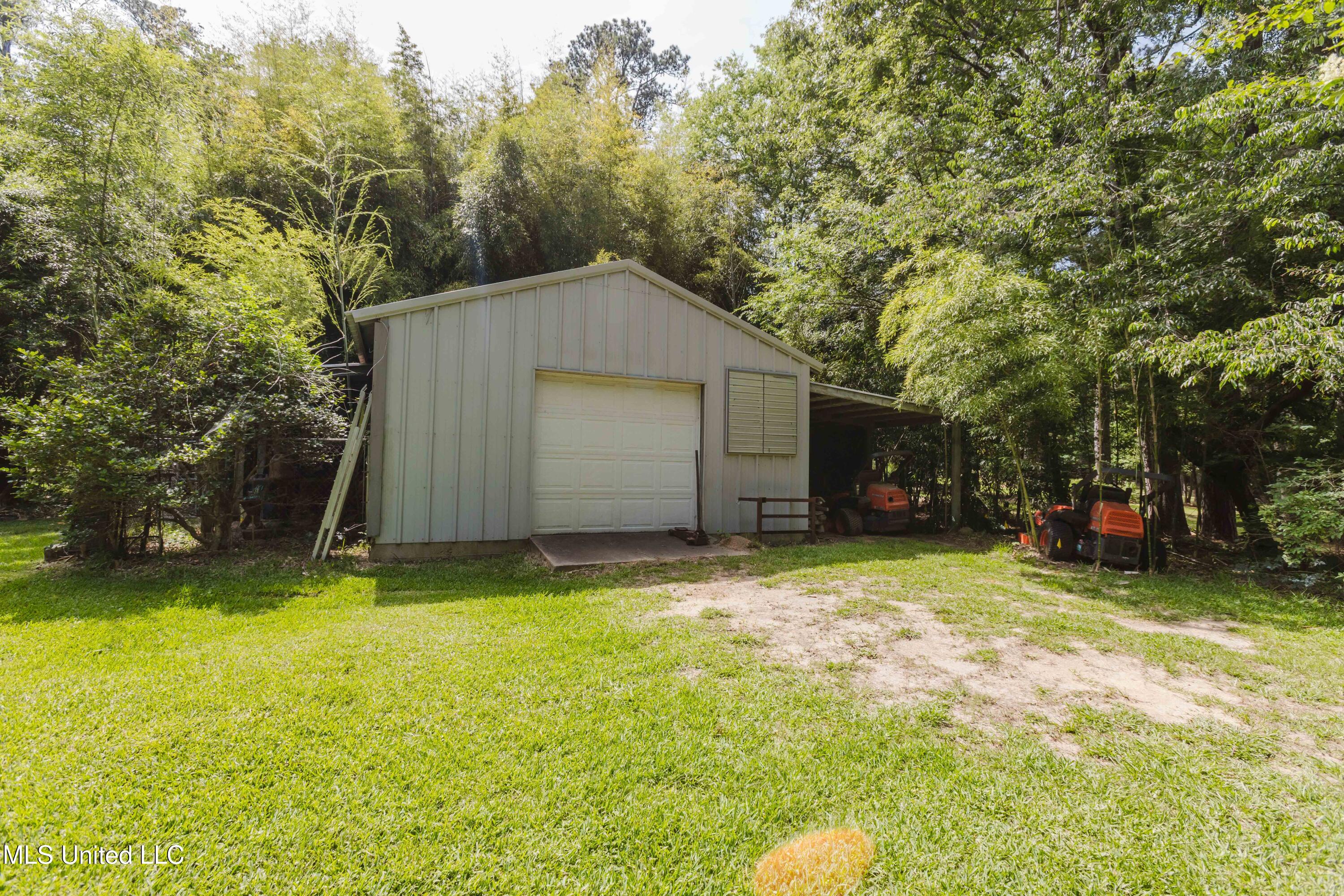 3960 Forest Hill Road, Jackson, Mississippi image 24