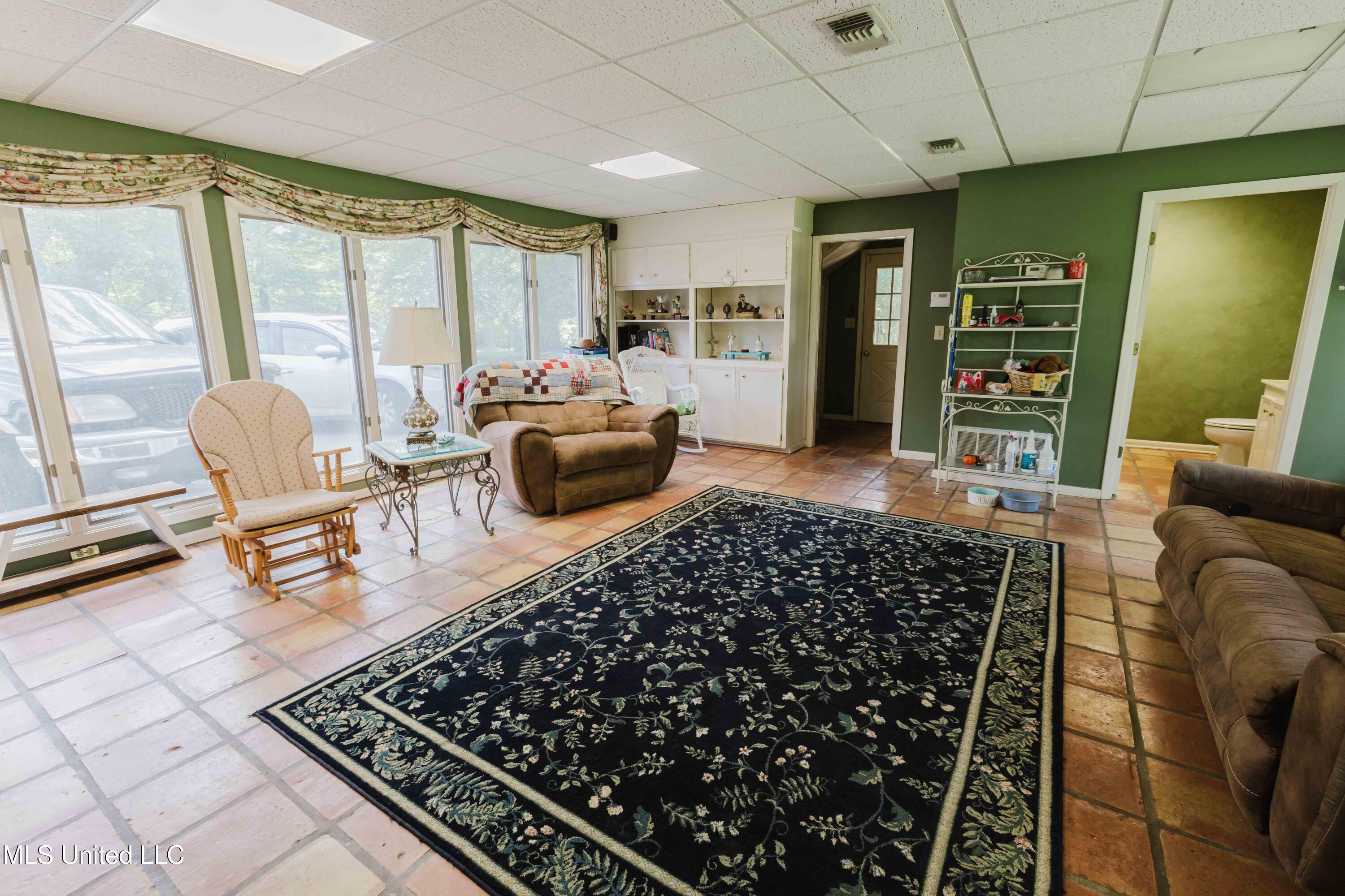 3960 Forest Hill Road, Jackson, Mississippi image 48