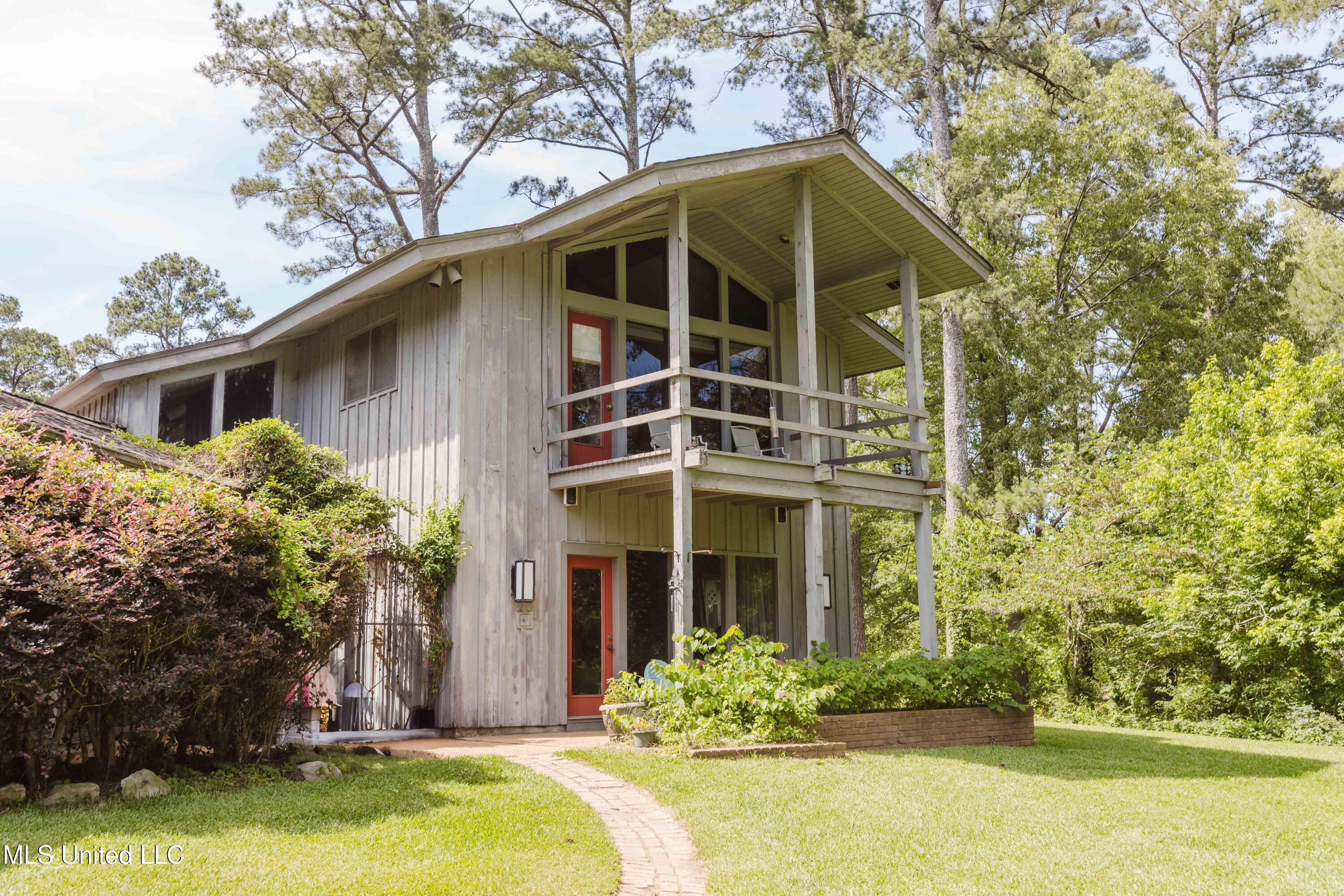 3960 Forest Hill Road, Jackson, Mississippi image 3