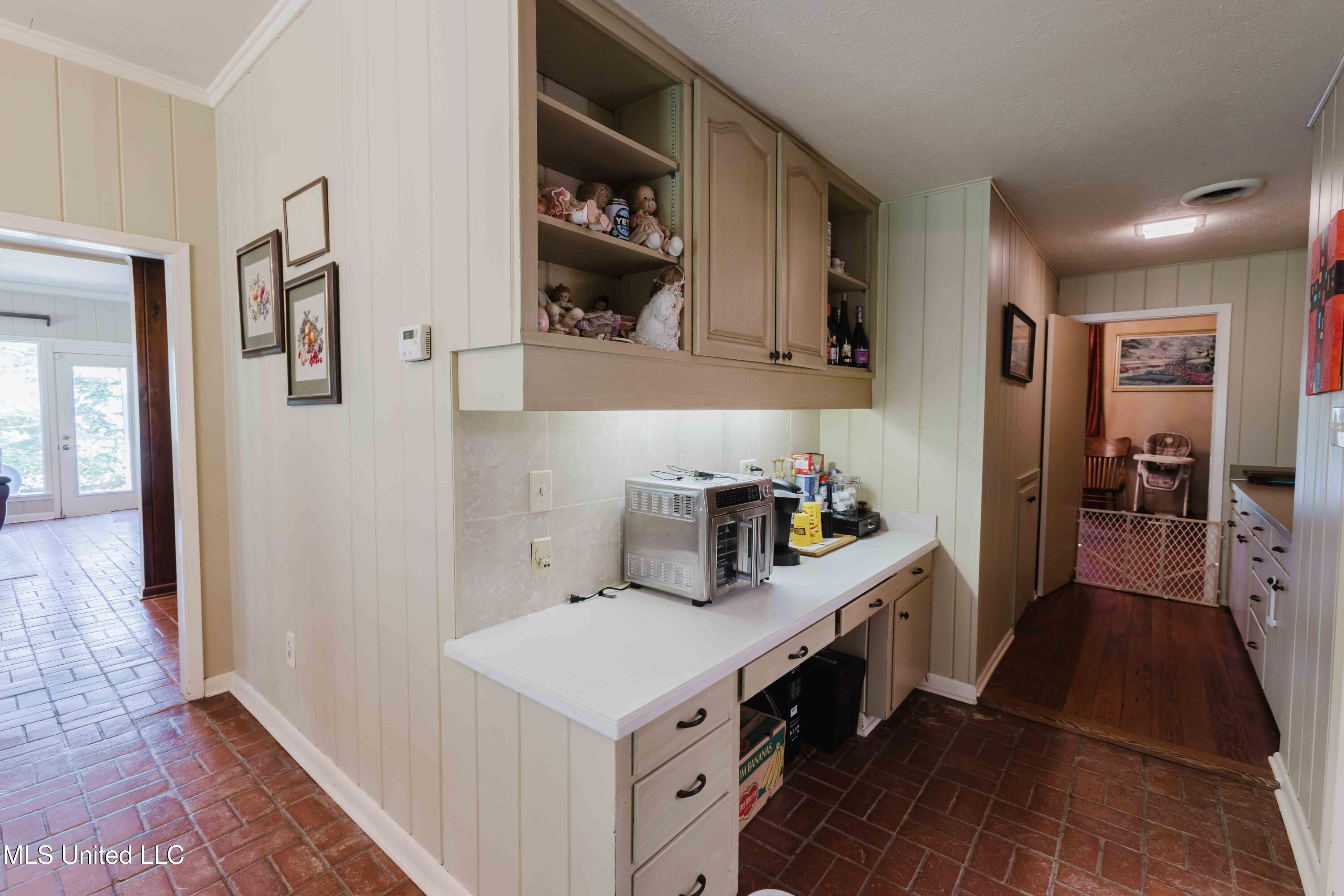 3960 Forest Hill Road, Jackson, Mississippi image 34