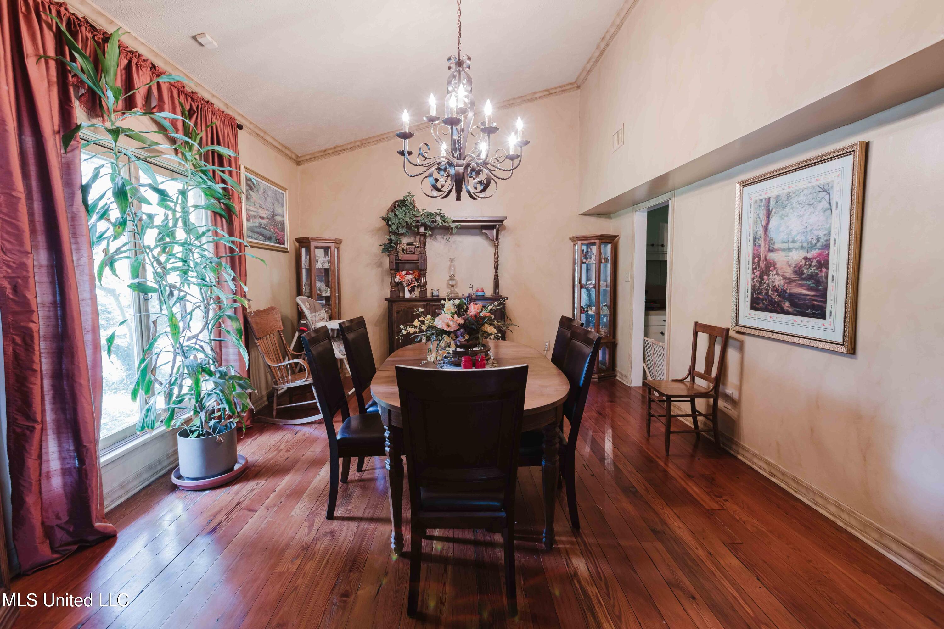 3960 Forest Hill Road, Jackson, Mississippi image 32