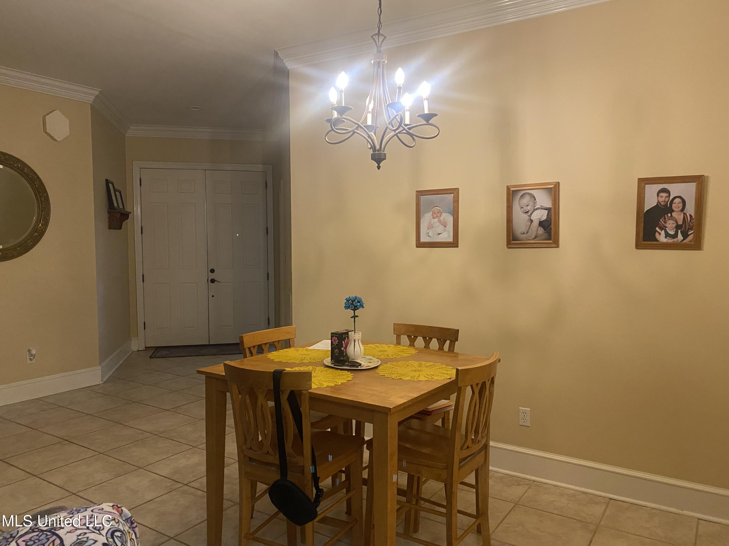 962 Glen Oaks Drive, Pass Christian, Mississippi image 6