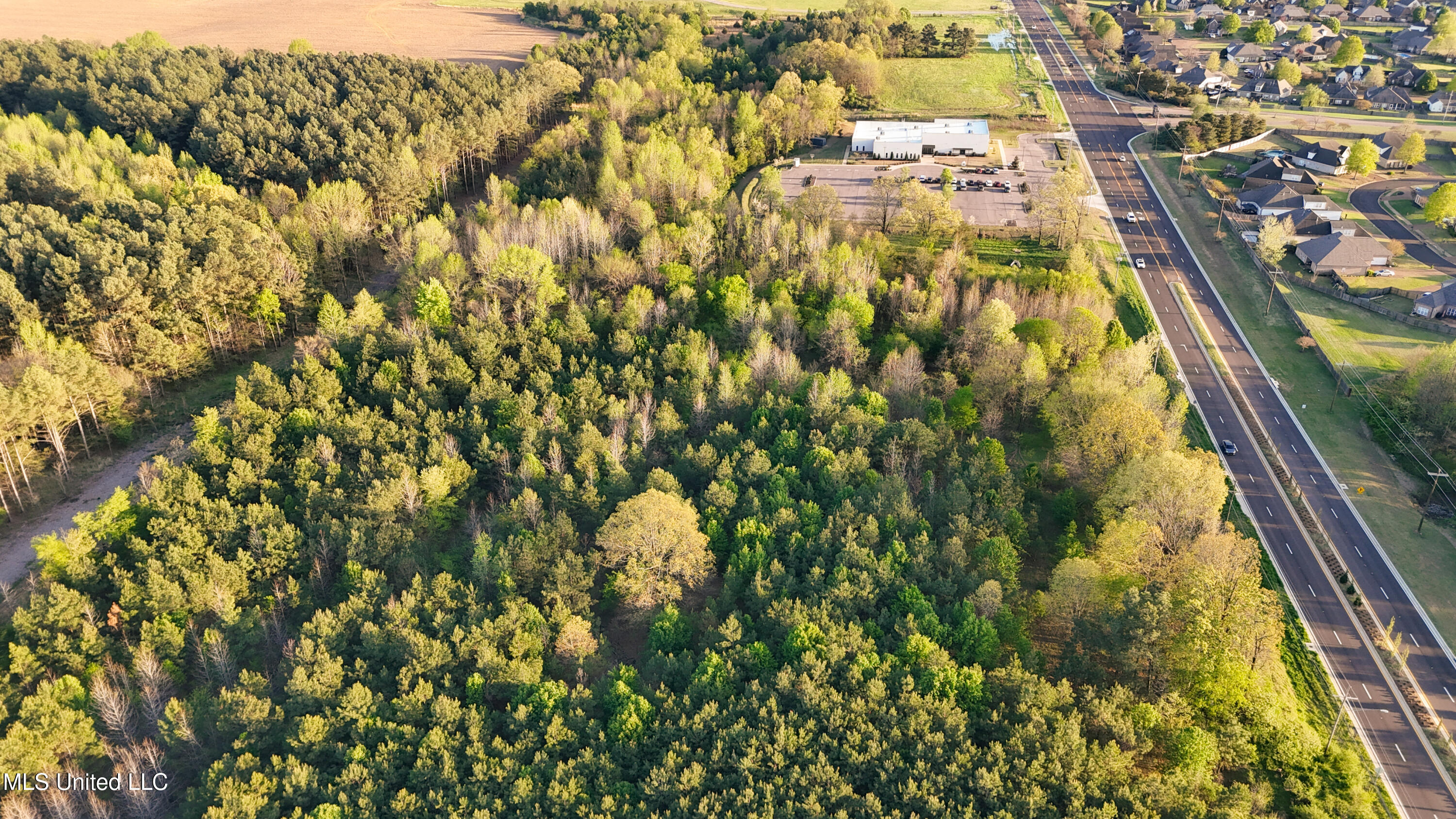 Getwell Road, Southaven, Mississippi image 6