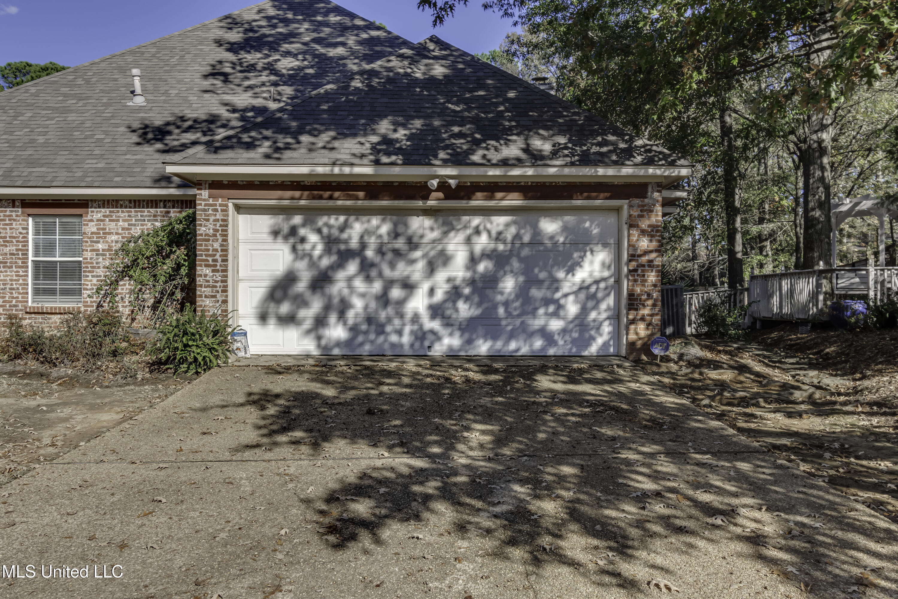 Madison, Mississippi 39110, United States, 4 Bedrooms Bedrooms, ,2 BathroomsBathrooms,Residential,Active,248282