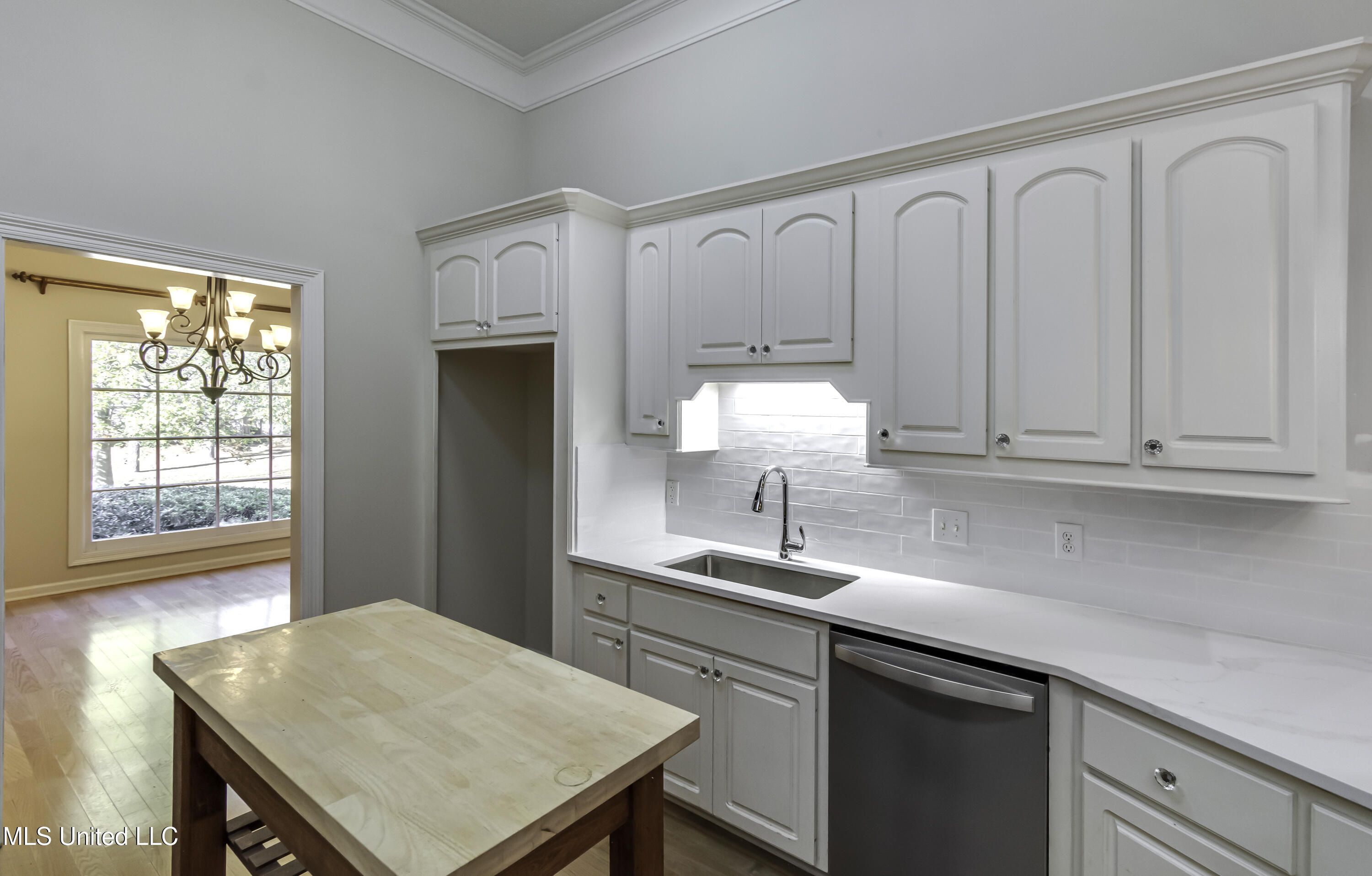 Madison, Mississippi 39110, United States, 4 Bedrooms Bedrooms, ,2 BathroomsBathrooms,Residential,Active,248282