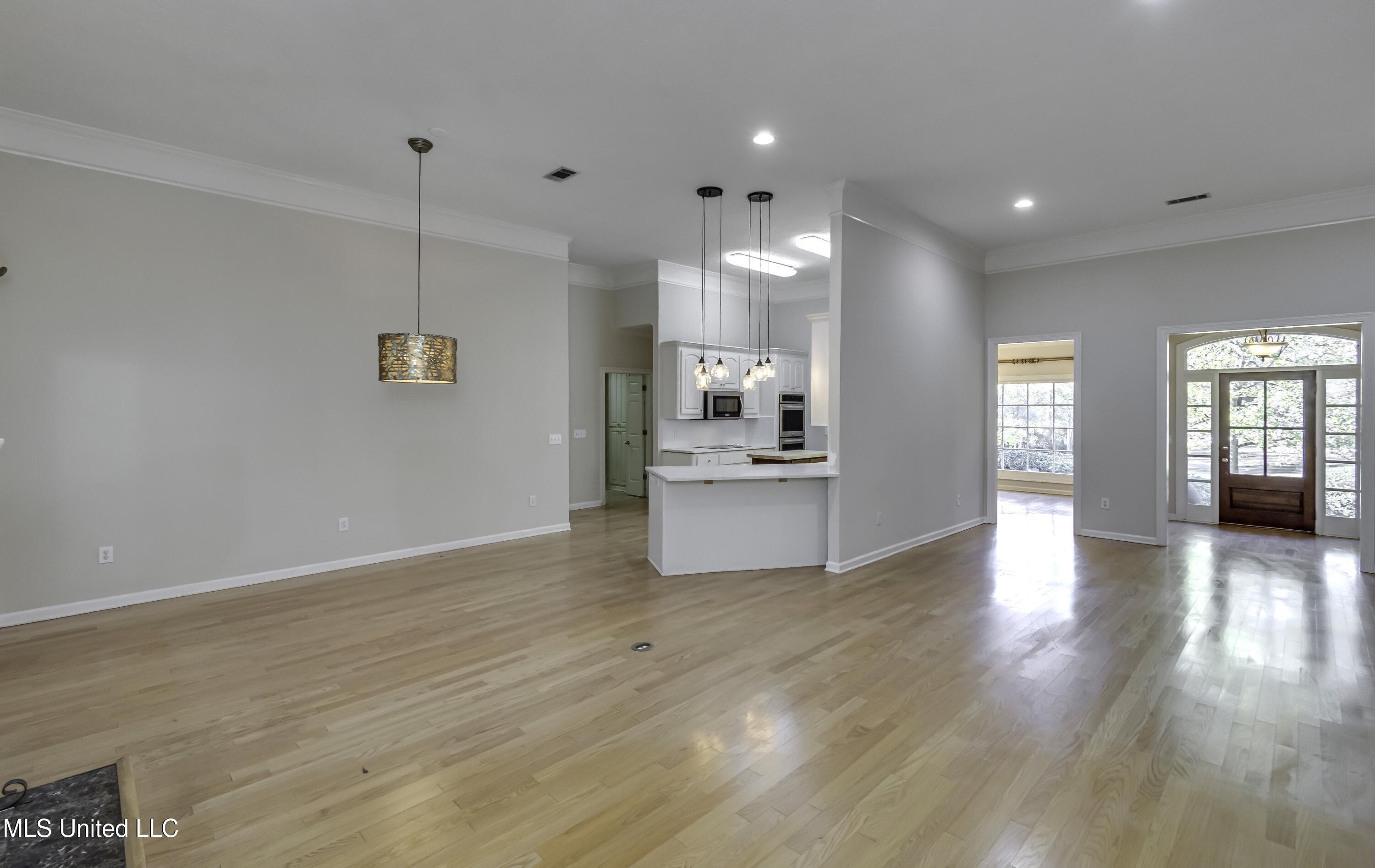 Madison, Mississippi 39110, United States, 4 Bedrooms Bedrooms, ,2 BathroomsBathrooms,Residential,Active,248282