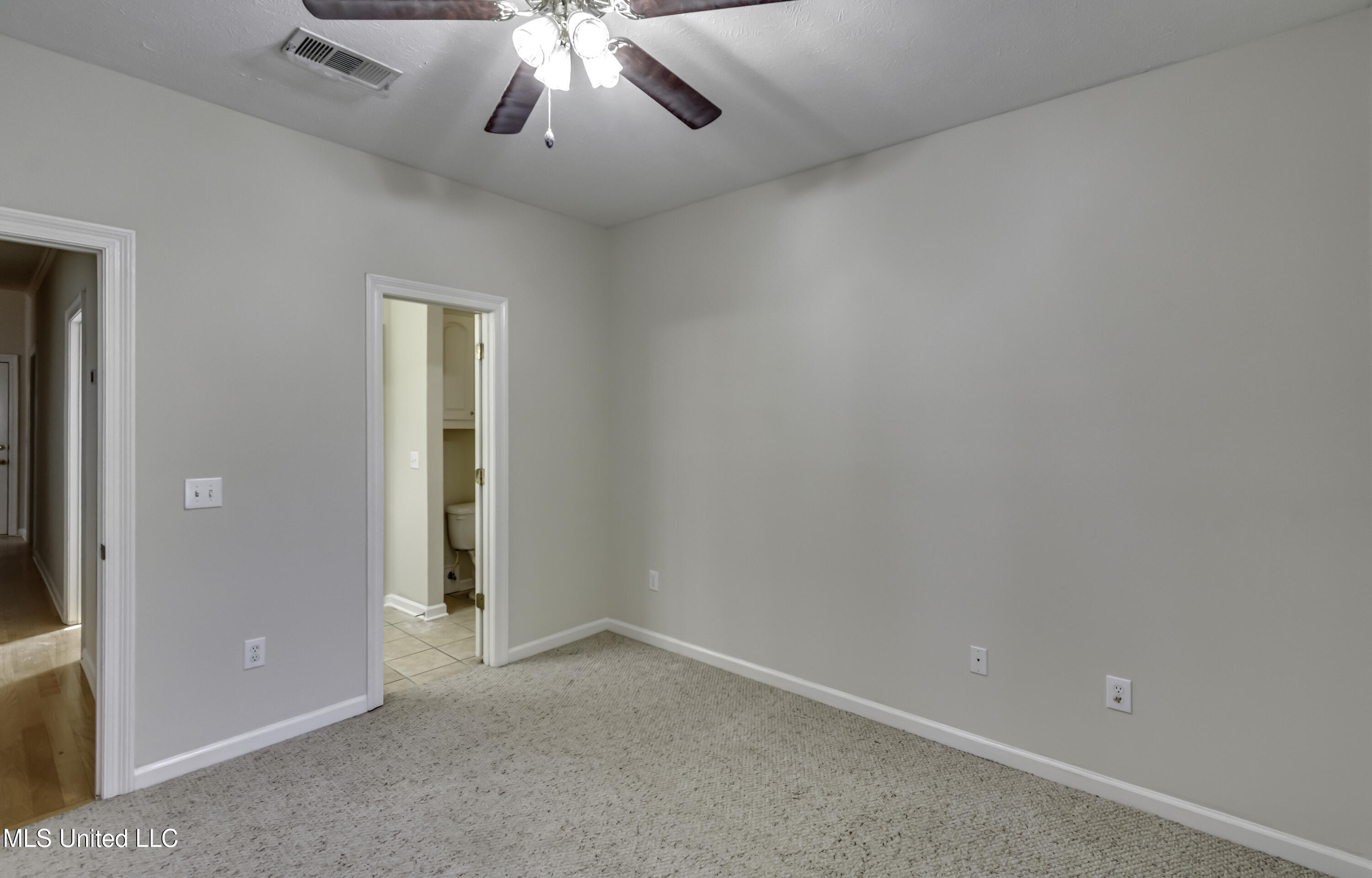 Madison, Mississippi 39110, United States, 4 Bedrooms Bedrooms, ,2 BathroomsBathrooms,Residential,Active,248282