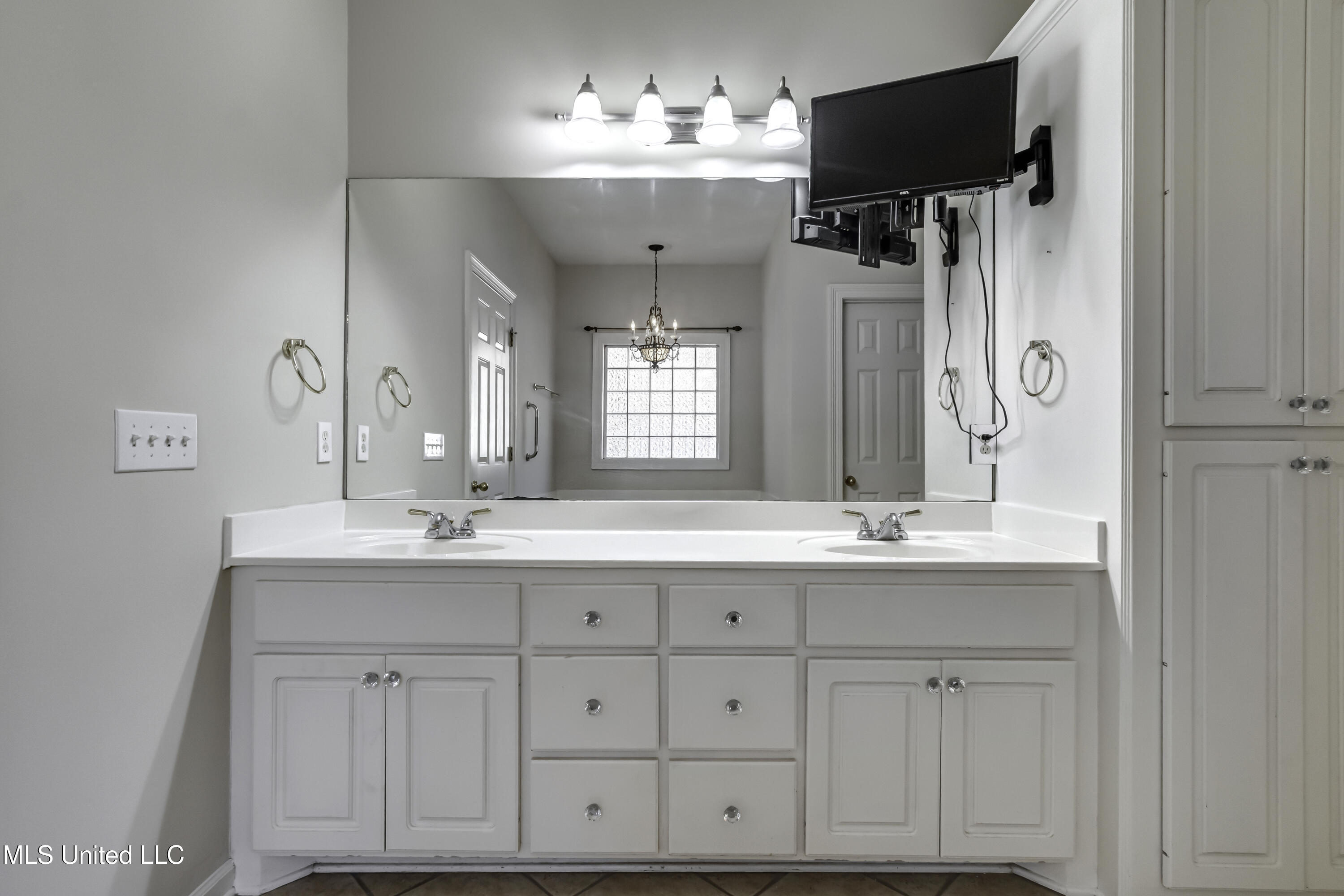 Madison, Mississippi 39110, United States, 4 Bedrooms Bedrooms, ,2 BathroomsBathrooms,Residential,Active,248282