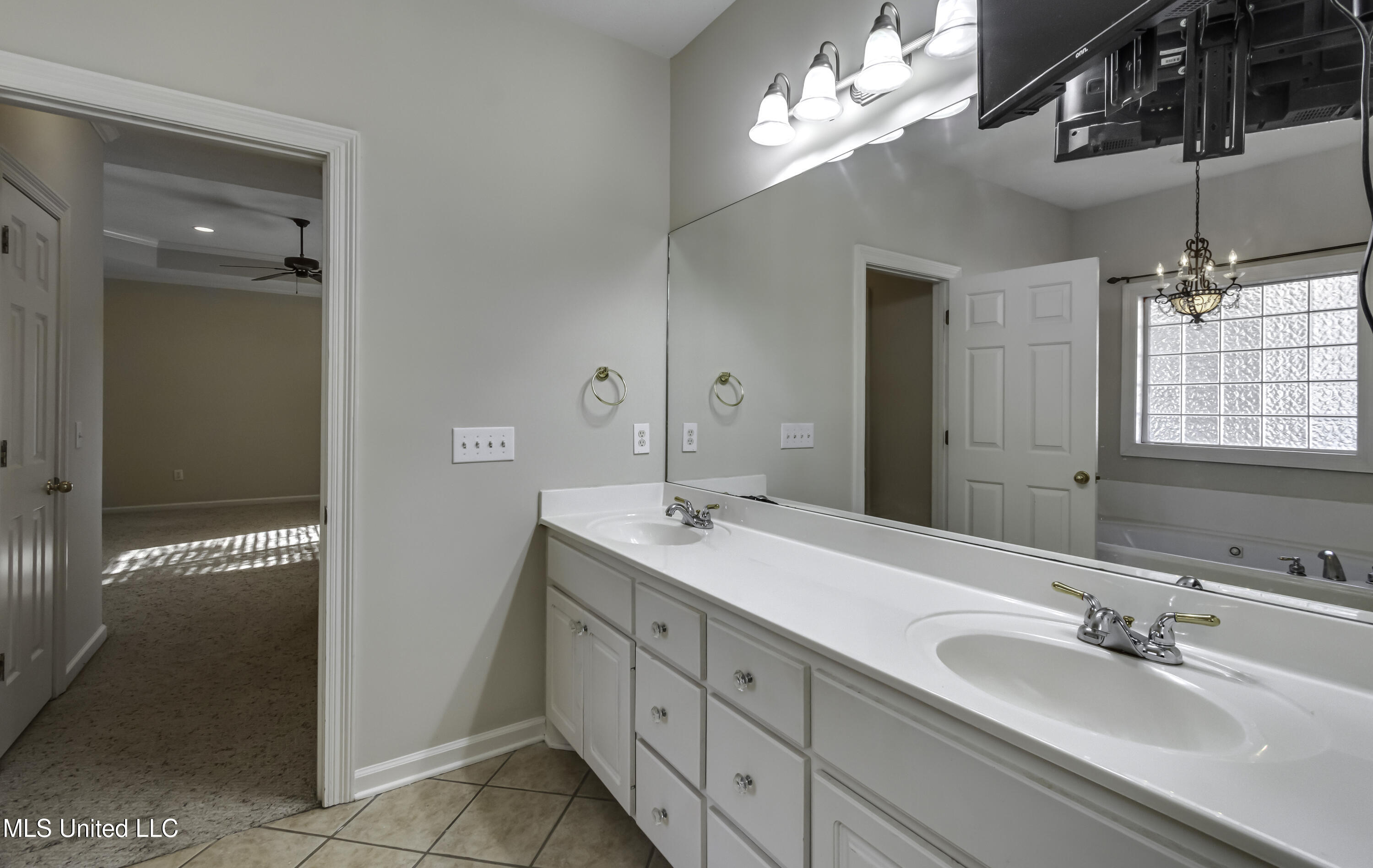 Madison, Mississippi 39110, United States, 4 Bedrooms Bedrooms, ,2 BathroomsBathrooms,Residential,Active,248282