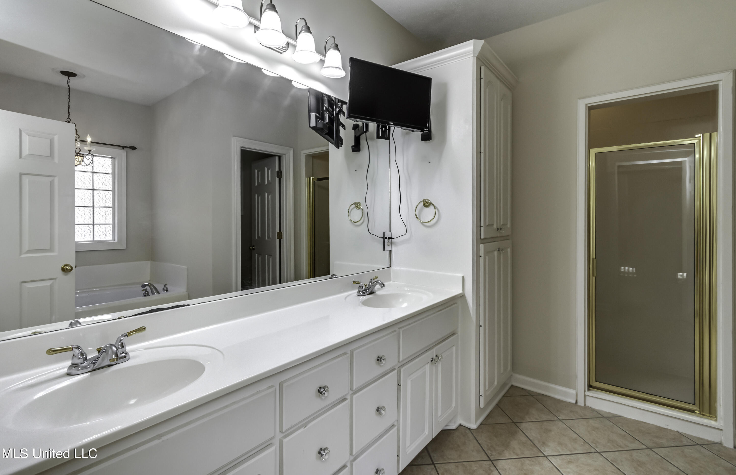 Madison, Mississippi 39110, United States, 4 Bedrooms Bedrooms, ,2 BathroomsBathrooms,Residential,Active,248282