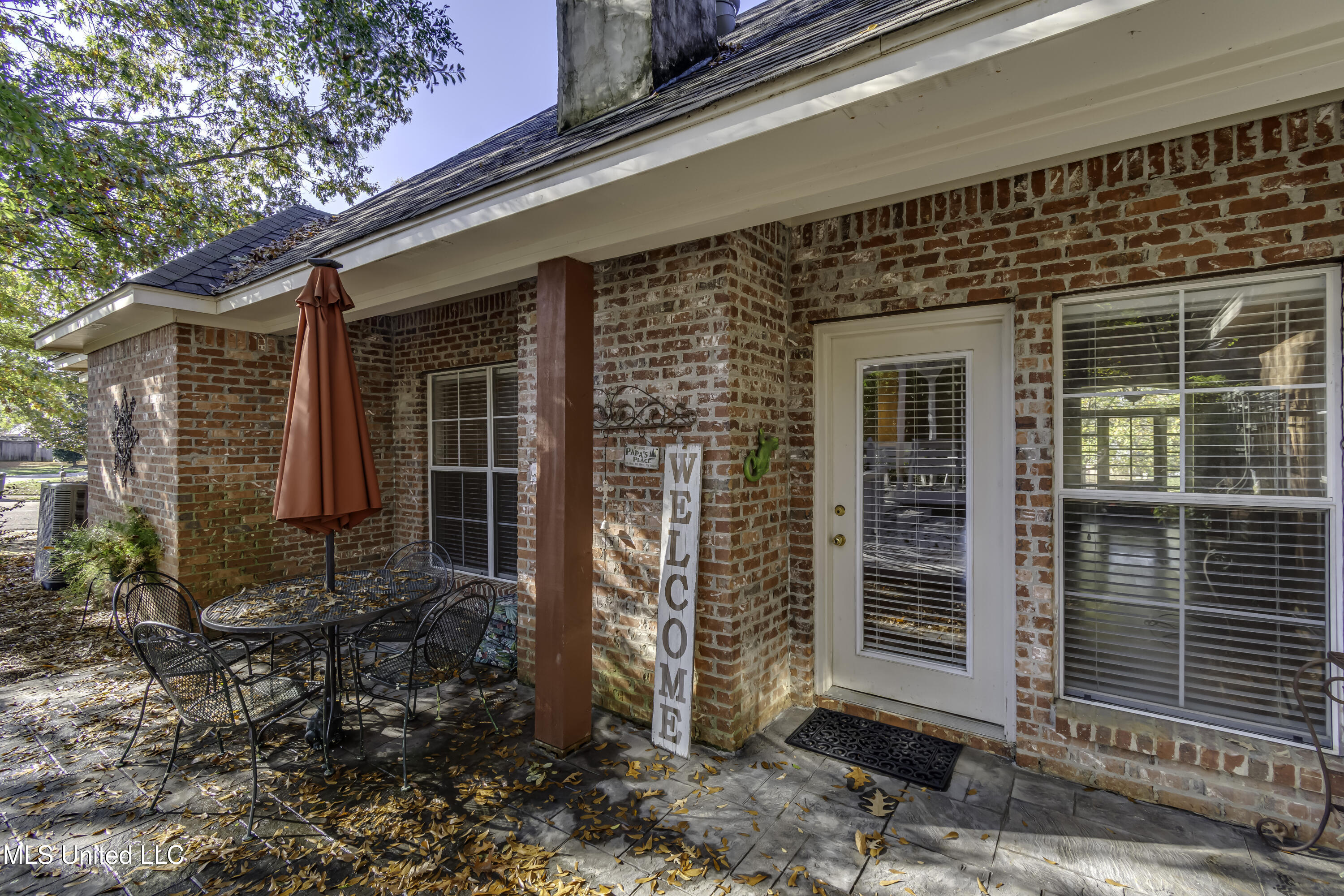 Madison, Mississippi 39110, United States, 4 Bedrooms Bedrooms, ,2 BathroomsBathrooms,Residential,Active,248282