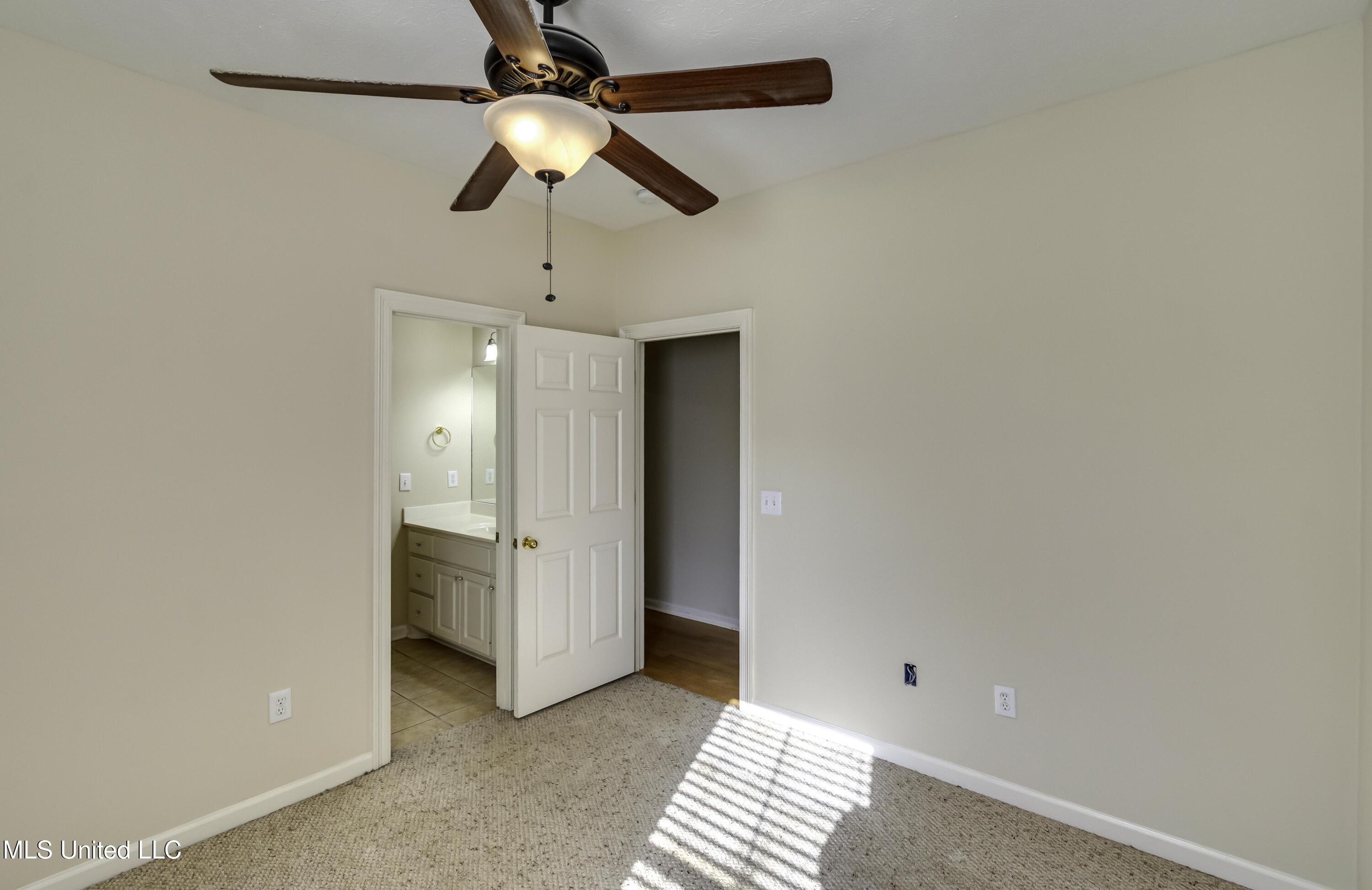 Madison, Mississippi 39110, United States, 4 Bedrooms Bedrooms, ,2 BathroomsBathrooms,Residential,Active,248282