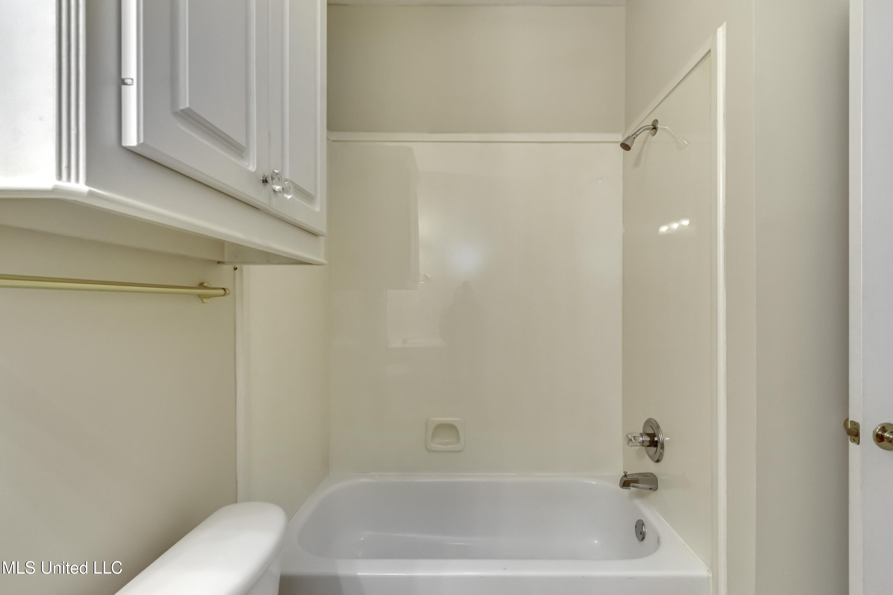 Madison, Mississippi 39110, United States, 4 Bedrooms Bedrooms, ,2 BathroomsBathrooms,Residential,Active,248282