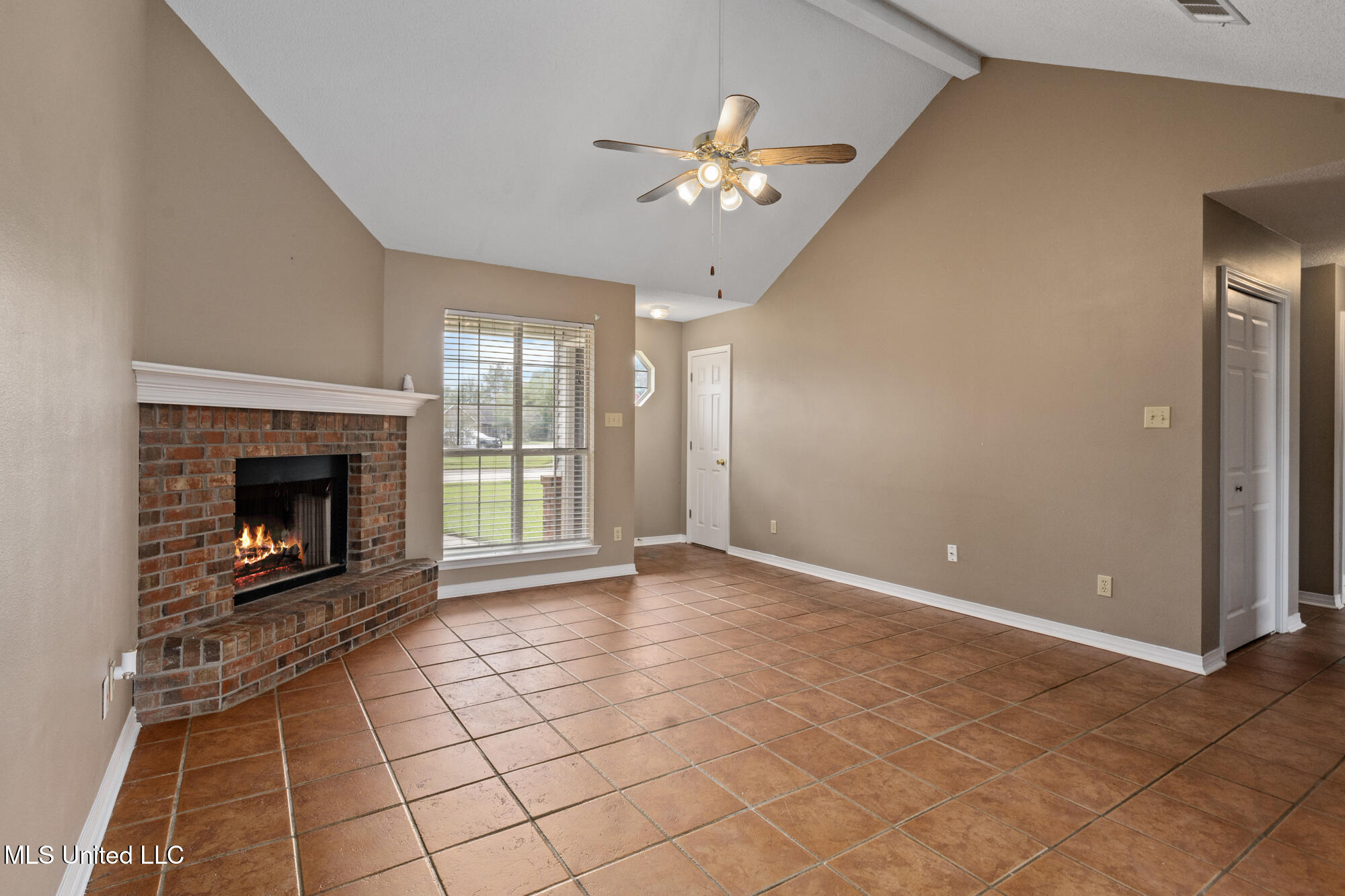 508 Woodward Drive, Ocean Springs, Mississippi image 3