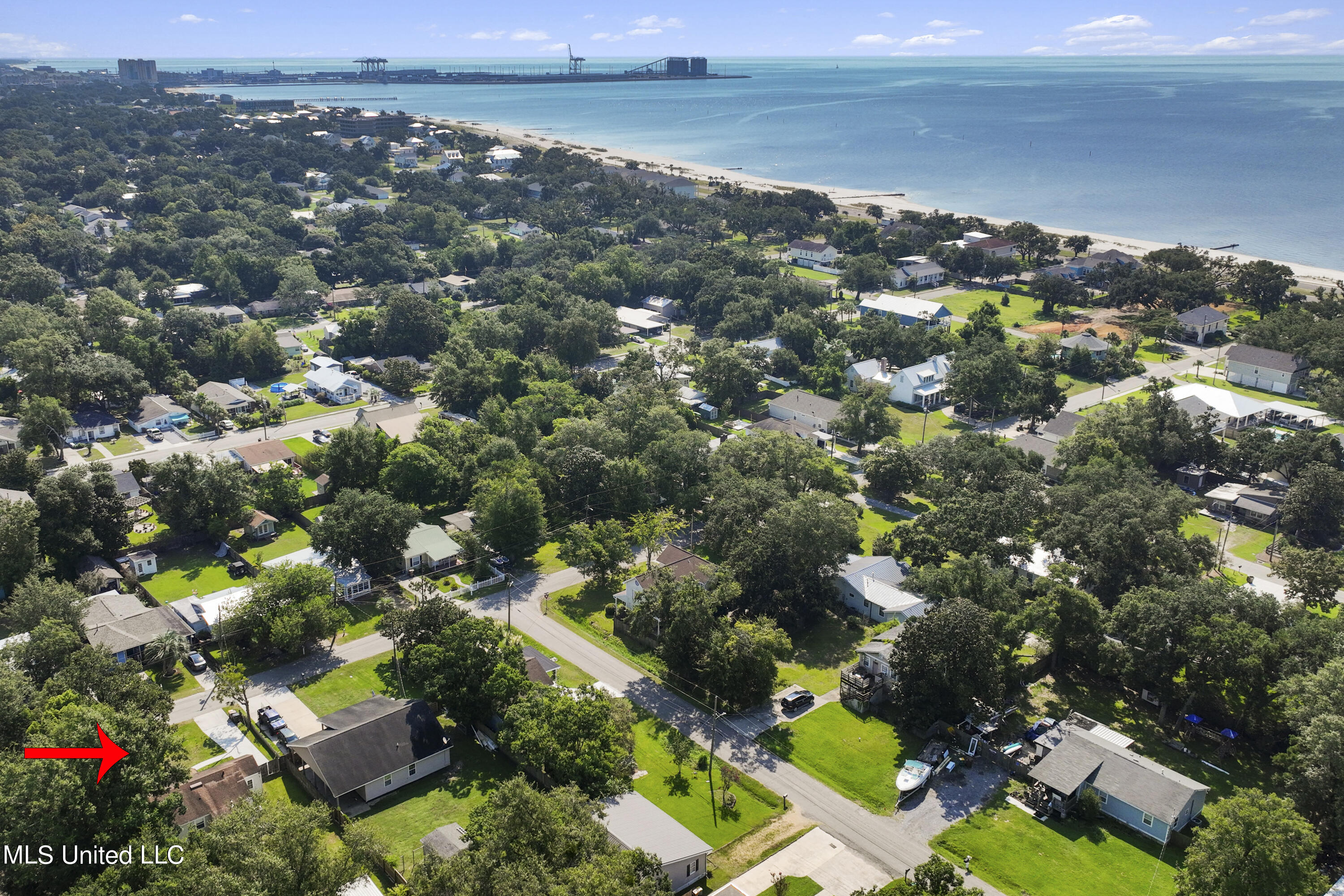 124 S Ocean Wave Avenue, Long Beach, Mississippi image 23