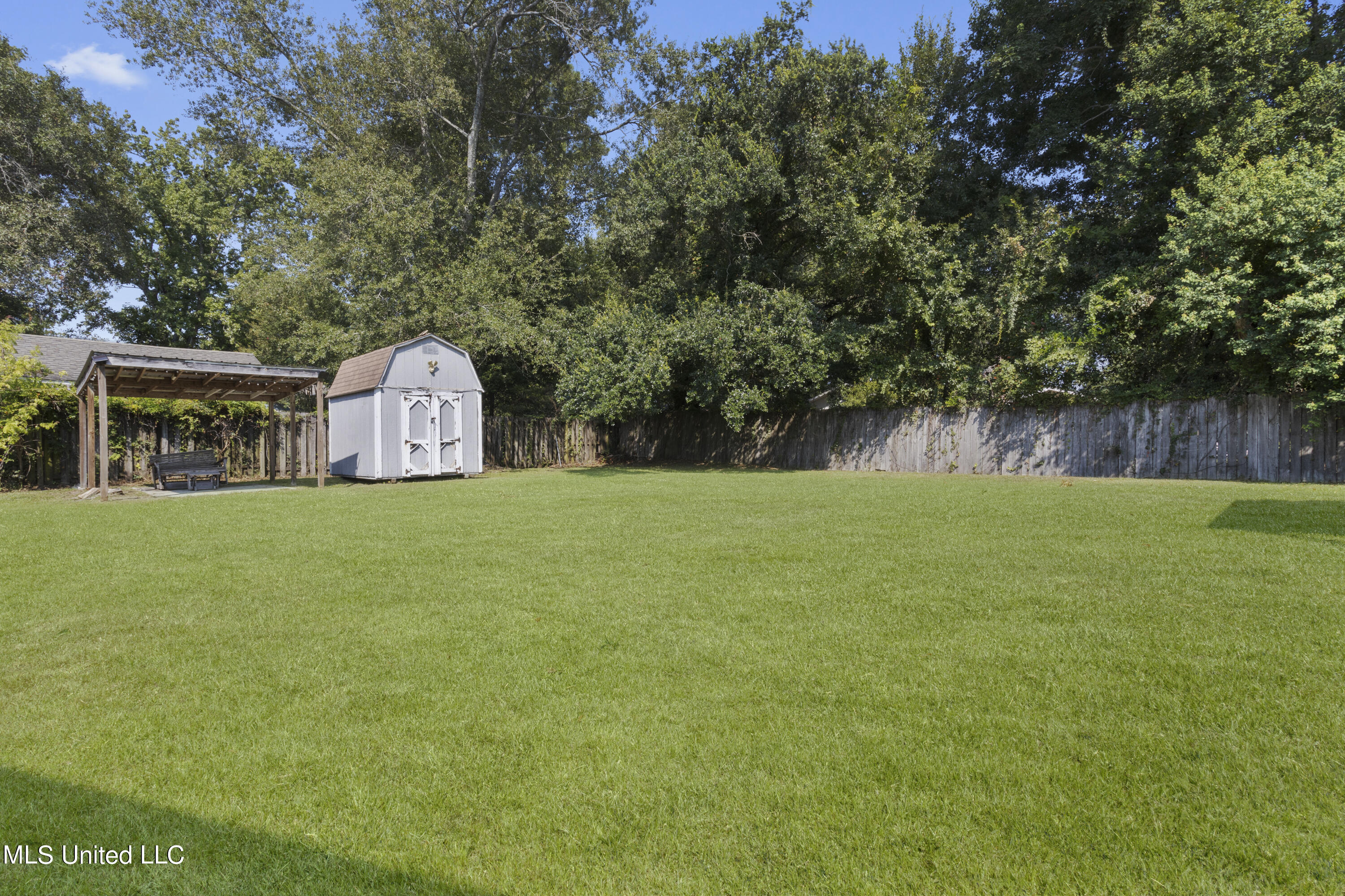 124 S Ocean Wave Avenue, Long Beach, Mississippi image 21