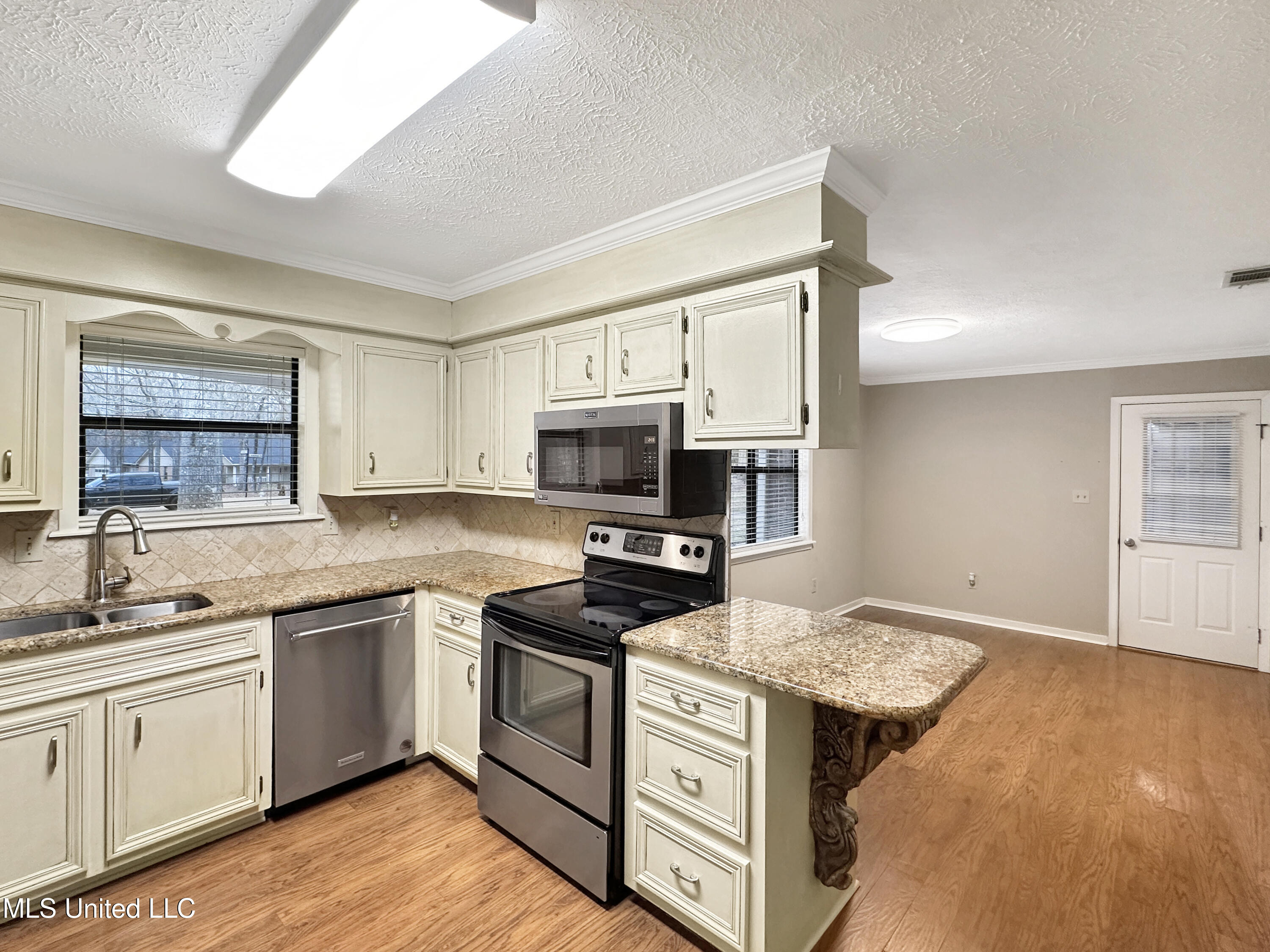 146 Richmond Drive, Brandon, Mississippi image 10