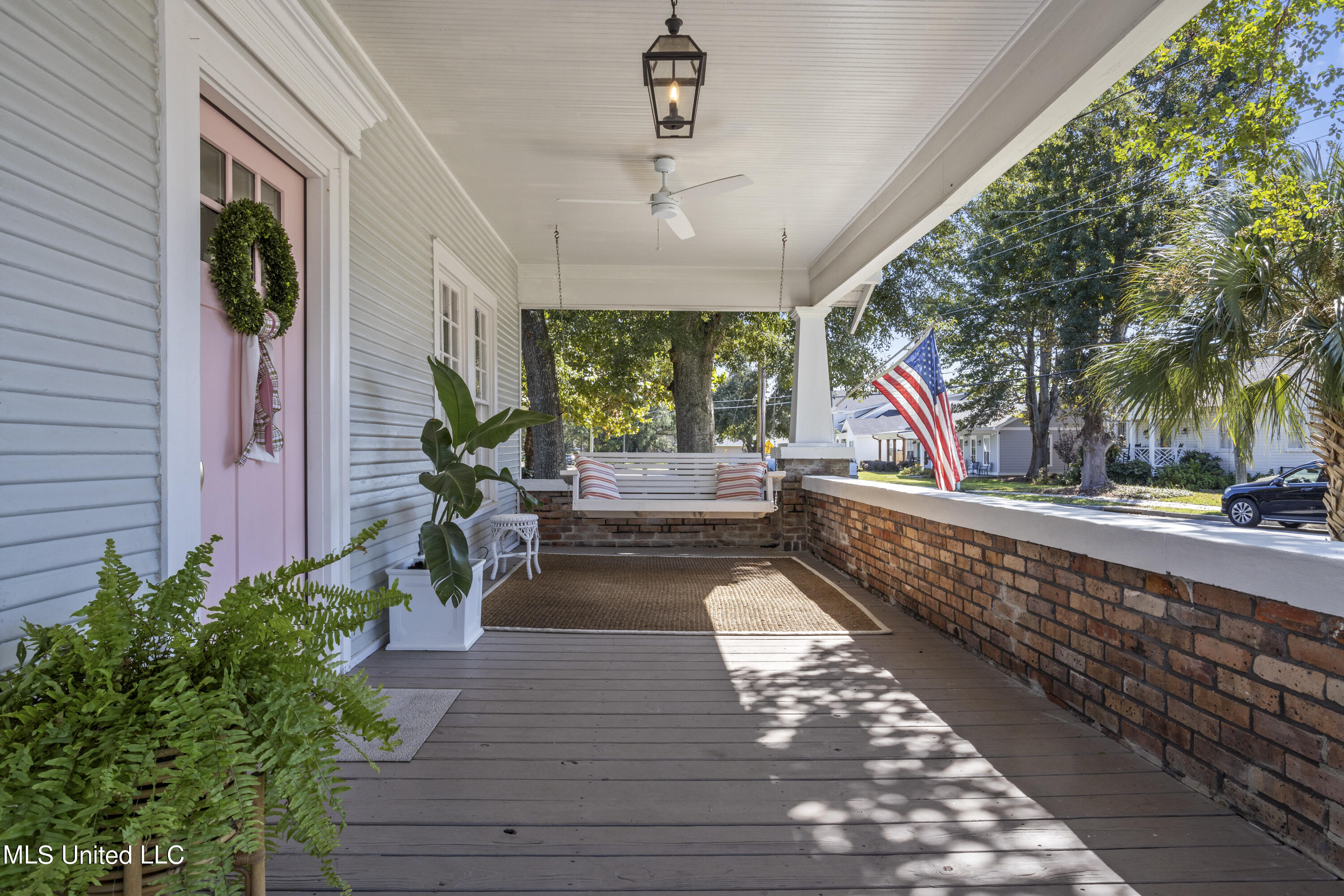 1442 2nd Street, Gulfport, Mississippi image 4