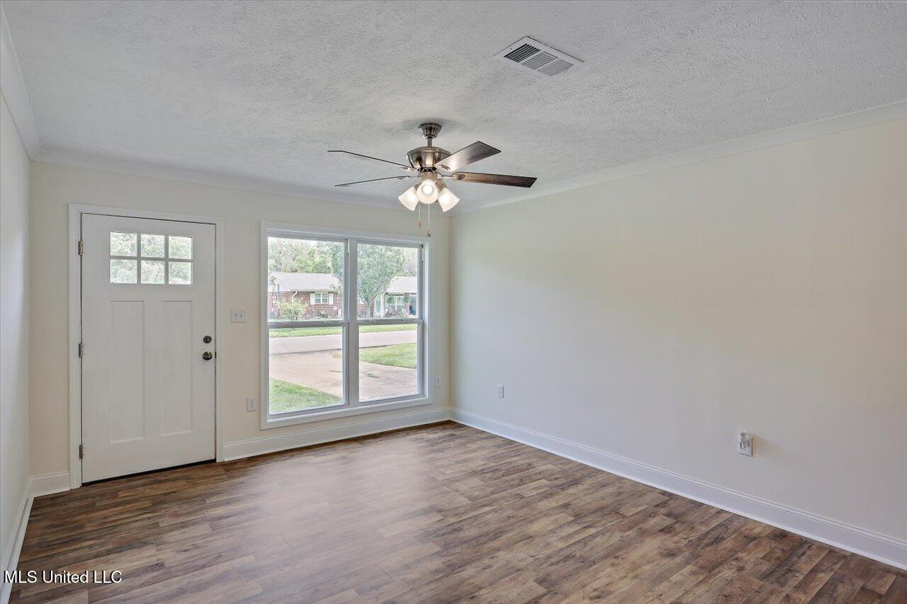 2020 Loyd Street, Pearl, Mississippi image 10