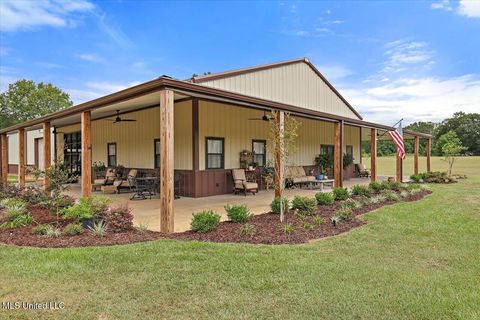 Apartment For Sale - 120 Anse Reed Road<br/> Magee, MS 39111