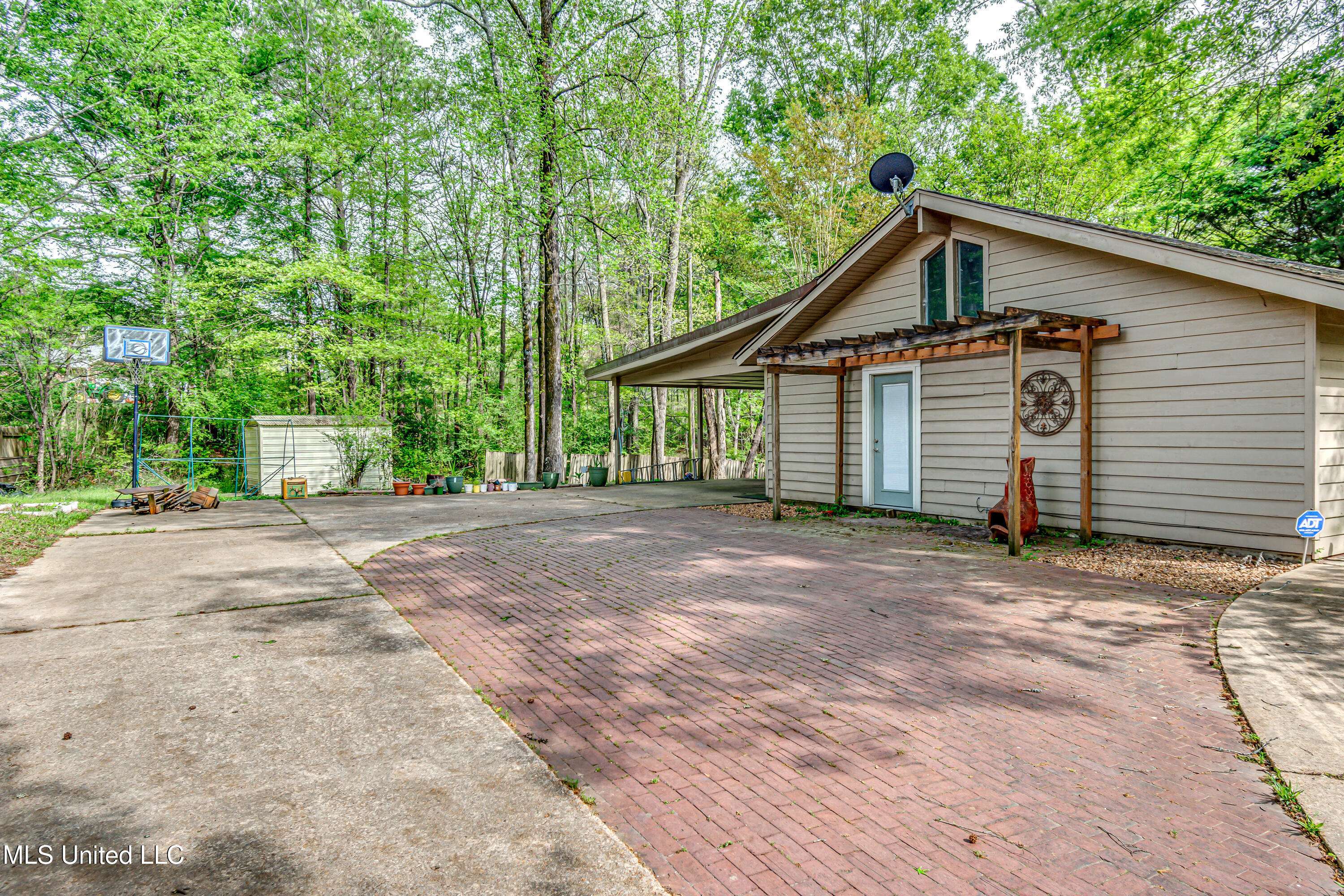 176 Zelma Lane, Florence, Mississippi image 9