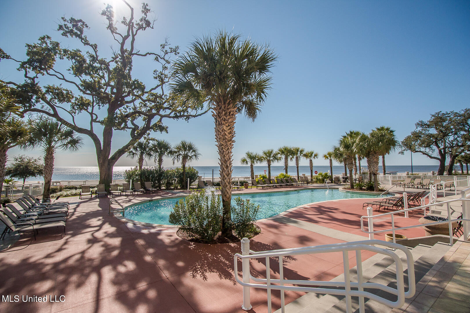 2230 Beach Drive Drive #808, Gulfport, Mississippi image 8