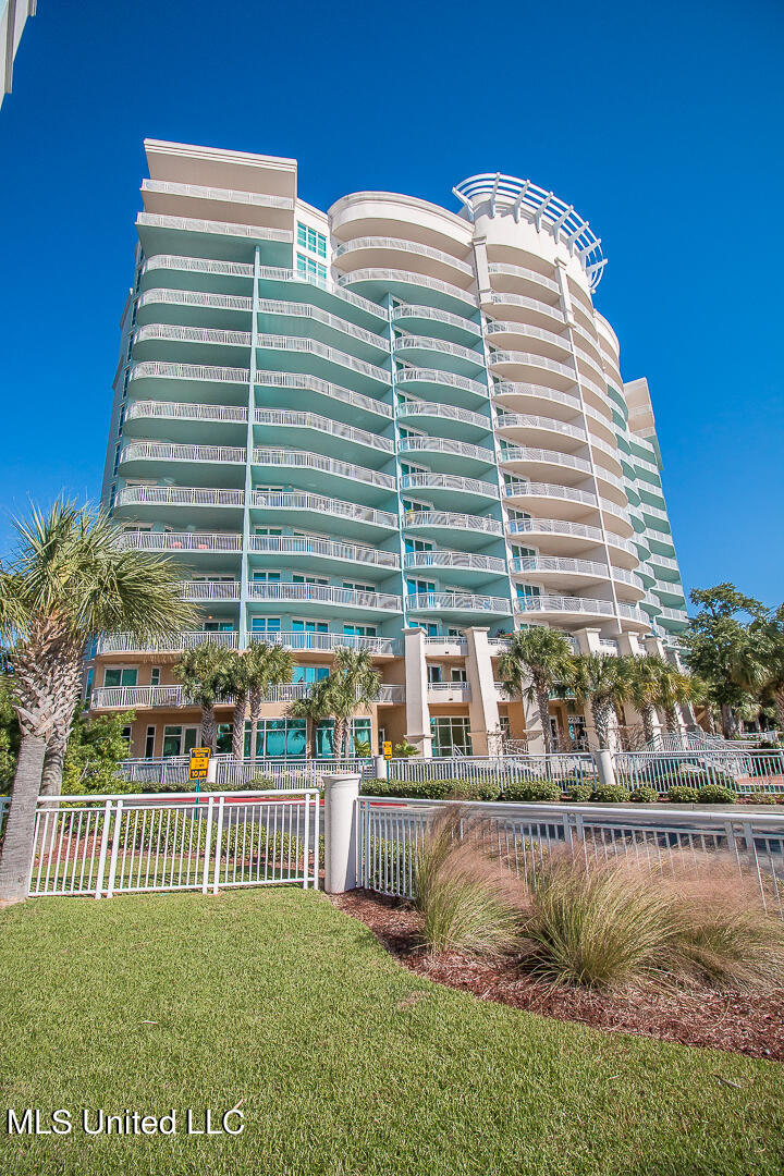 2230 Beach Drive Drive #808, Gulfport, Mississippi image 1