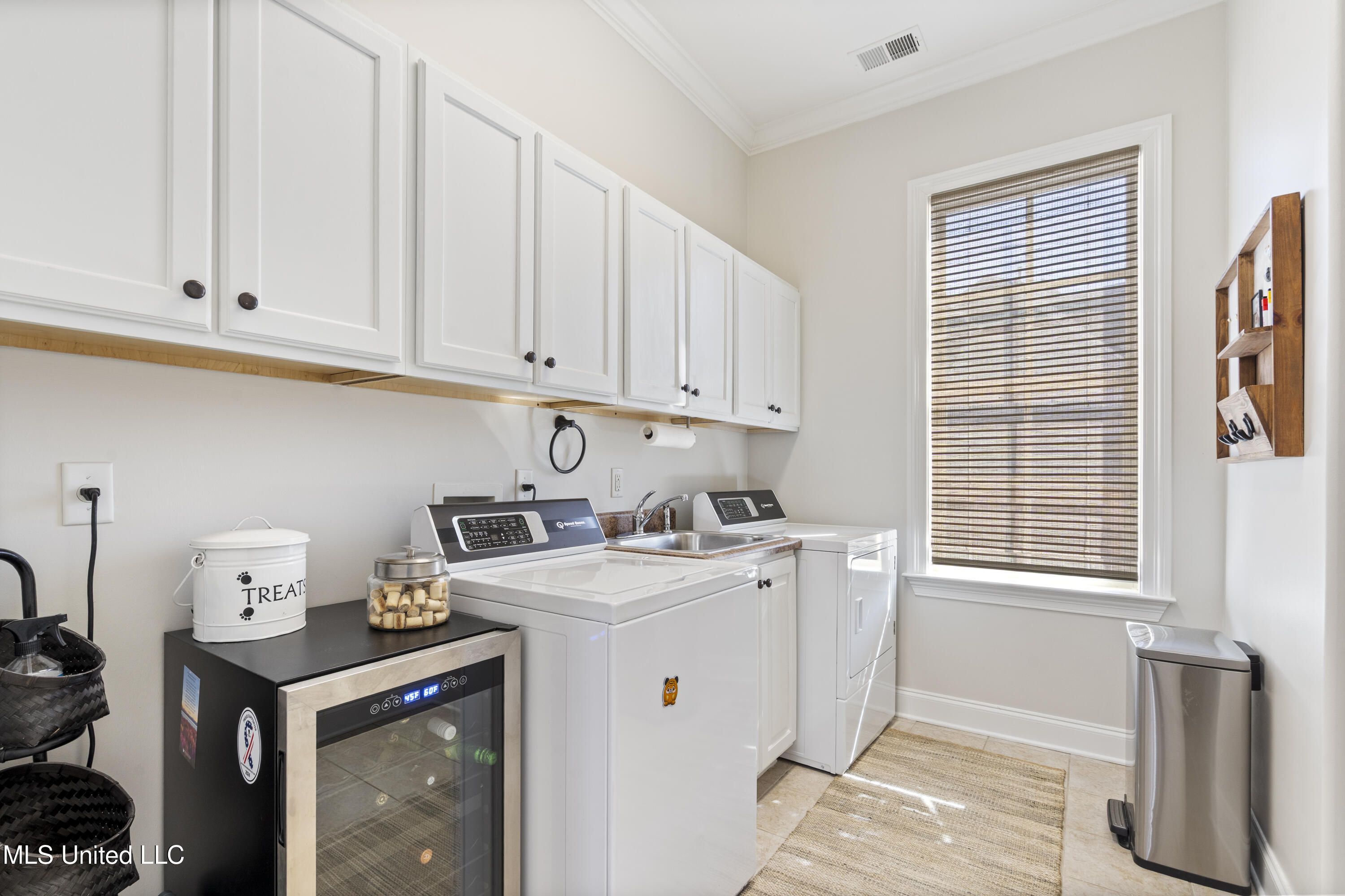 4833 E Delbridge Court, Olive Branch, Mississippi image 39