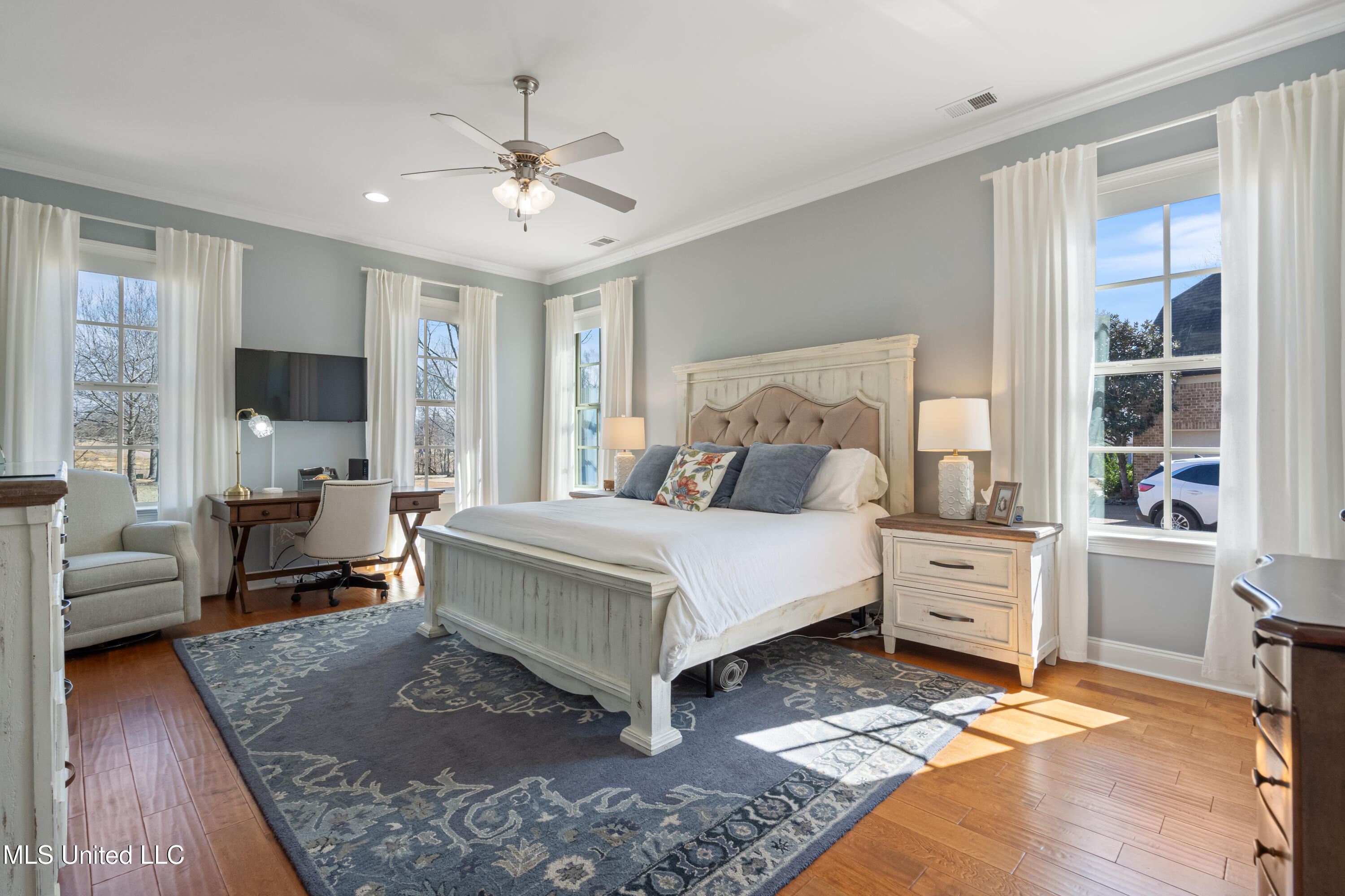 4833 E Delbridge Court, Olive Branch, Mississippi image 20