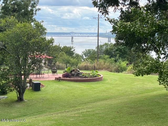 324 N Clifton Avenue, Natchez, Mississippi image 16