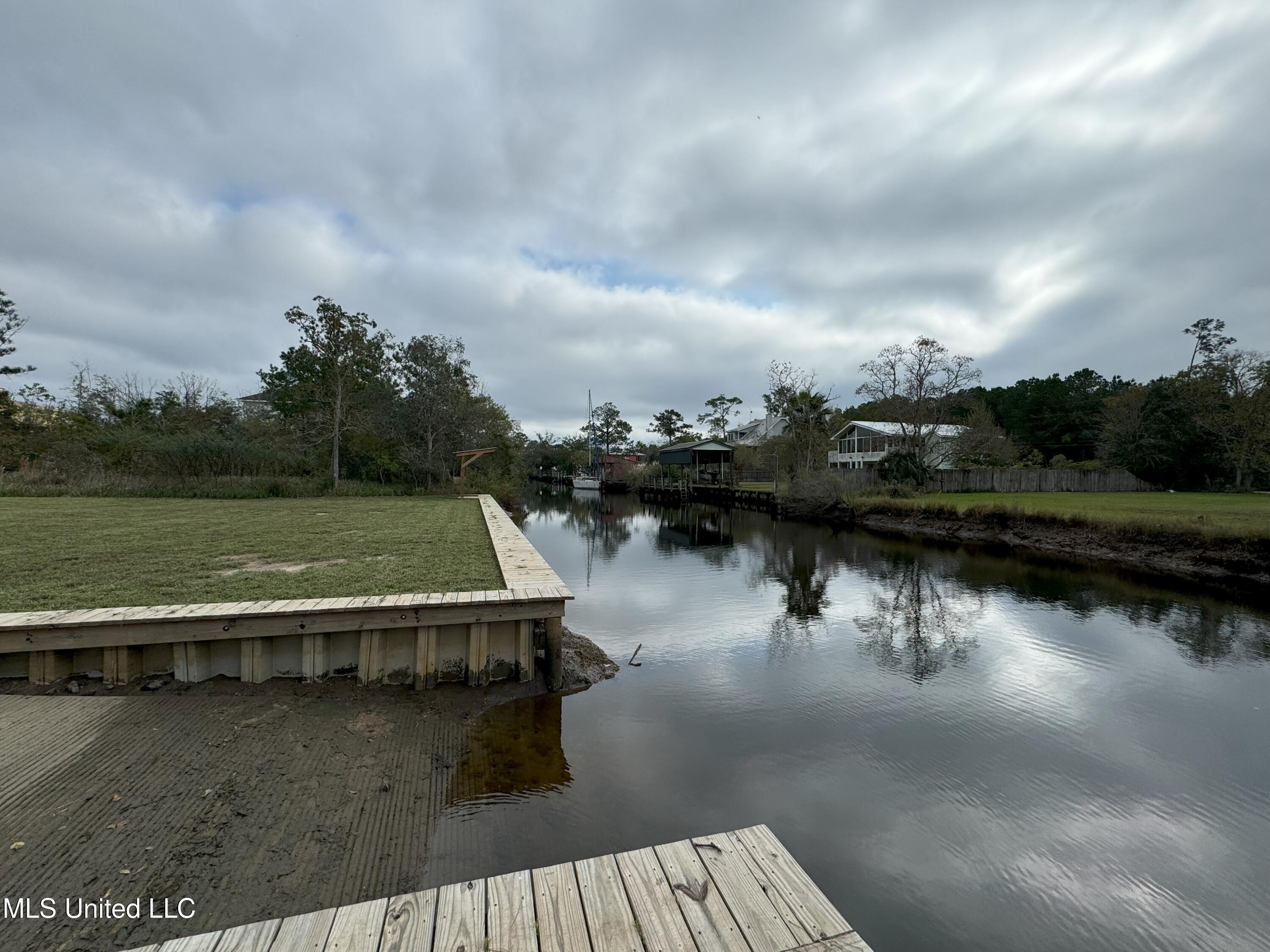 4075 Old Lazy River Road, Bay Saint Louis, Mississippi image 6