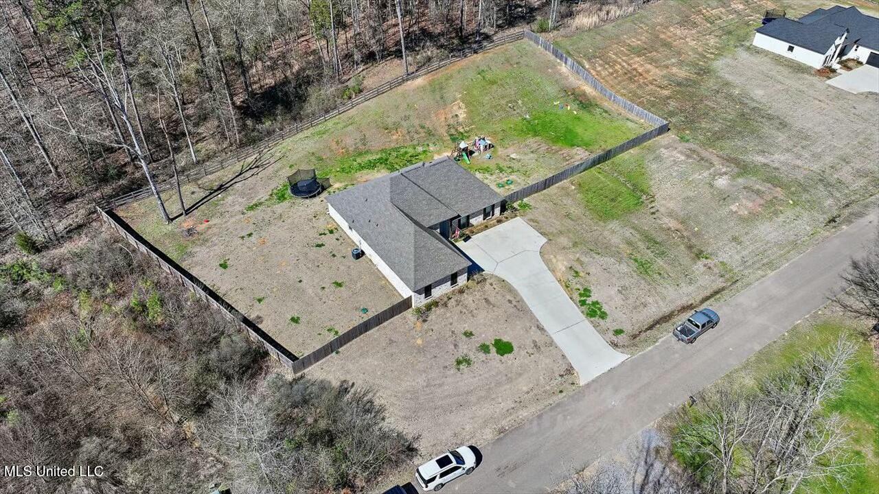 127 St Charles Avenue, Florence, Mississippi image 2