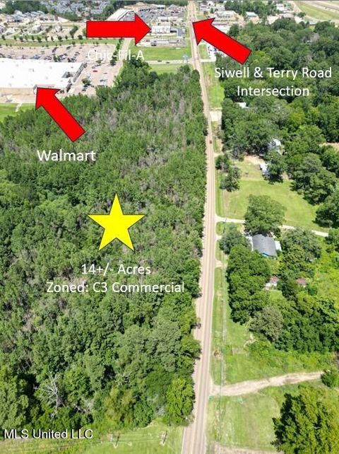 Vacant Land For Sale - 5846 Terry Road<br/> Byram, MS 39272