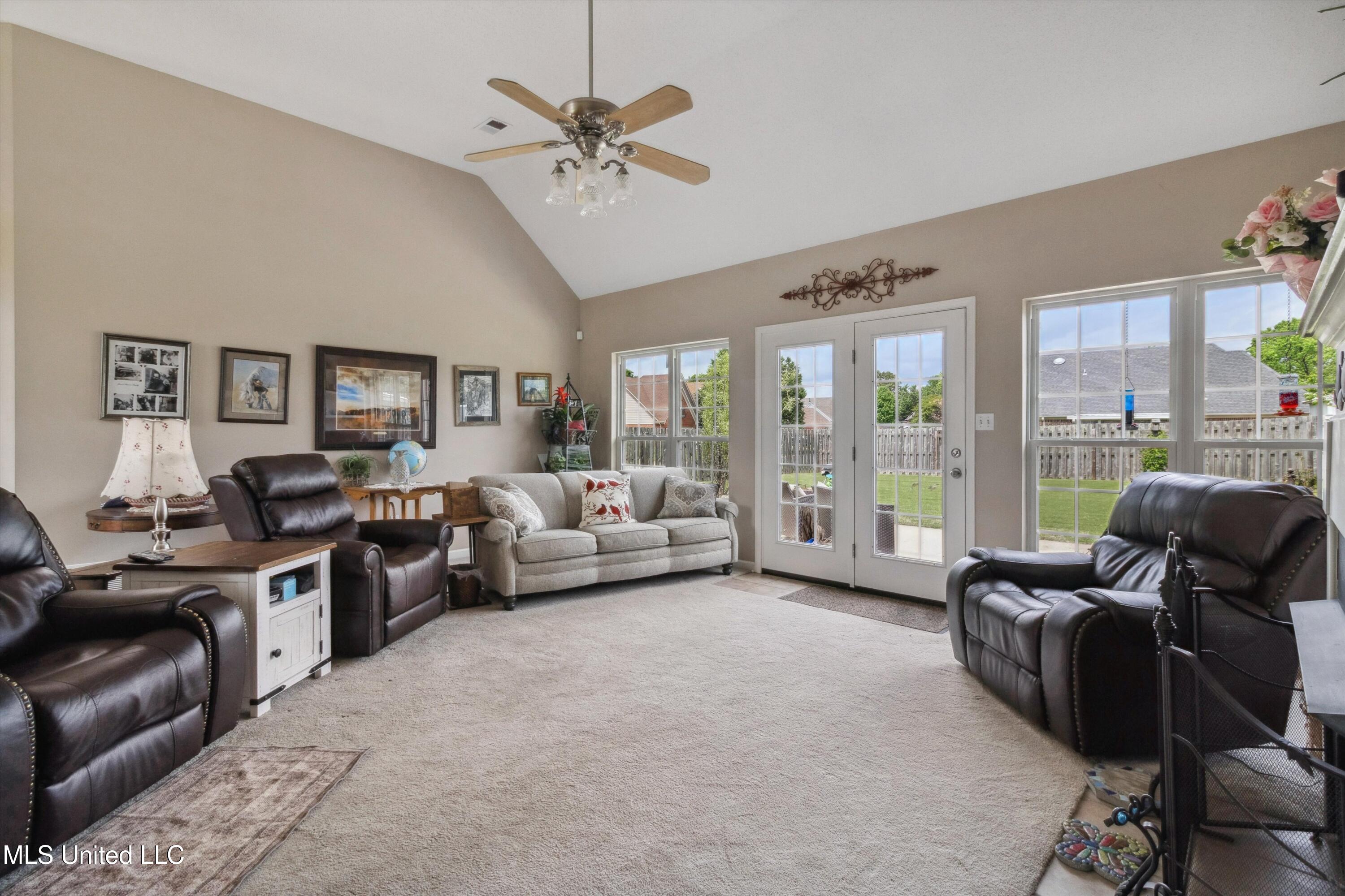 7272 Estes Cove, Walls, Mississippi image 11