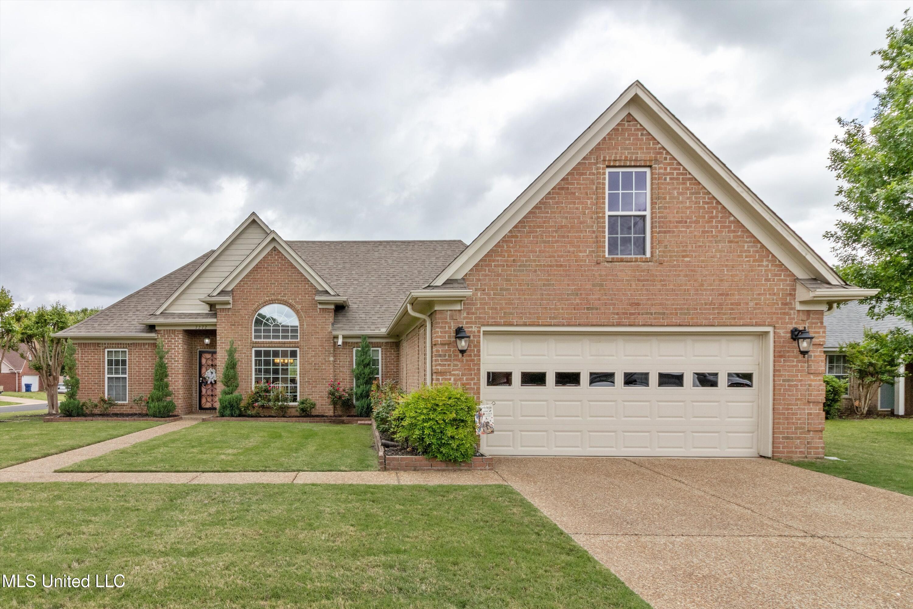 7272 Estes Cove, Walls, Mississippi image 2