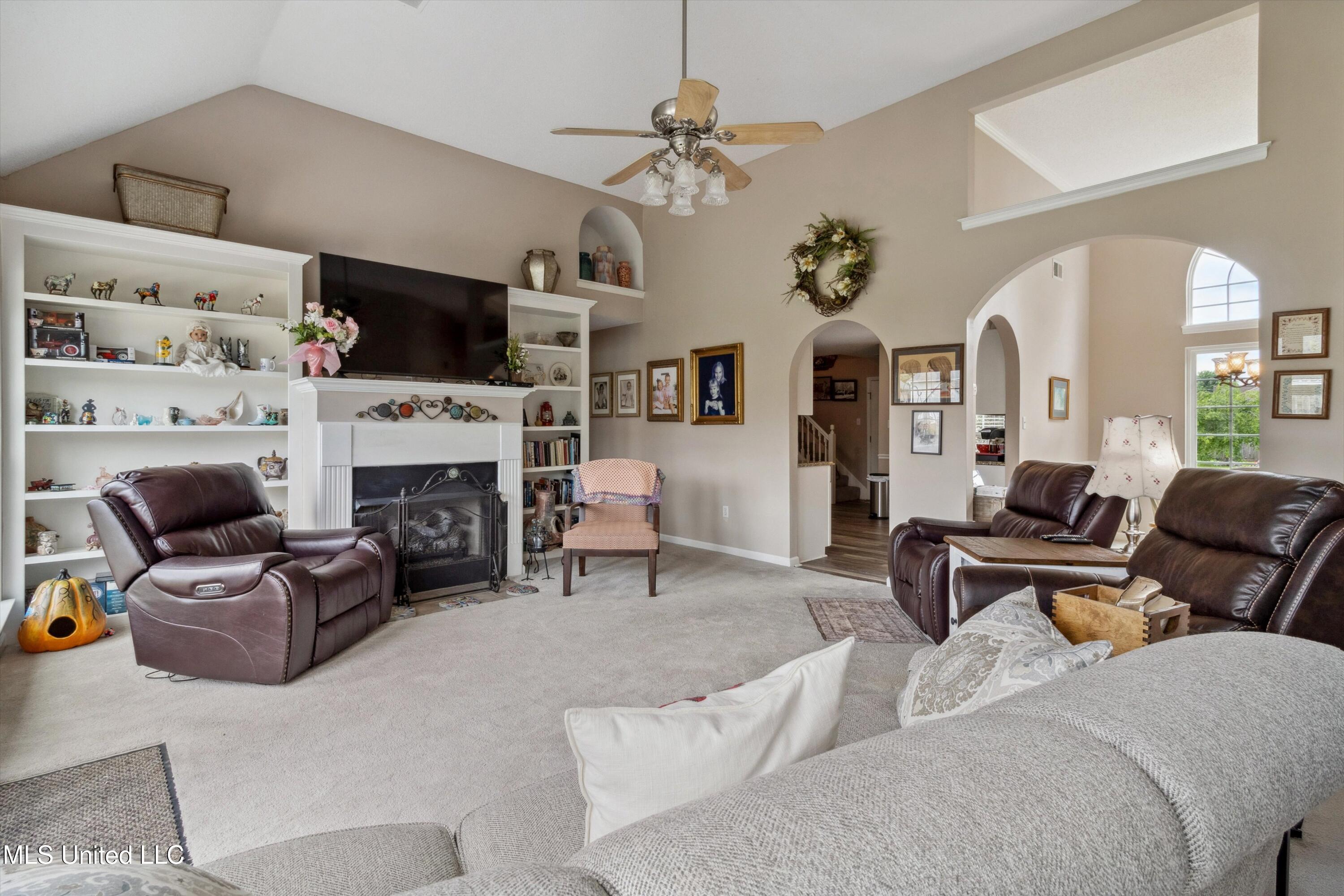 7272 Estes Cove, Walls, Mississippi image 10