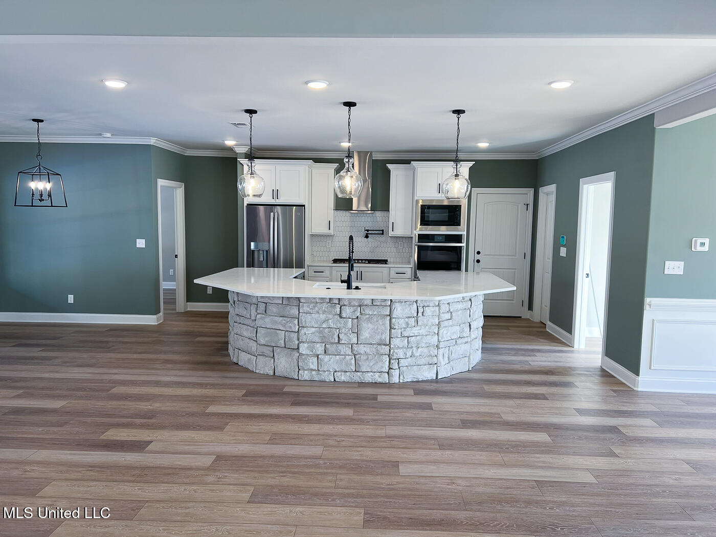 11482 Vickis Lane, Olive Branch, Mississippi image 19