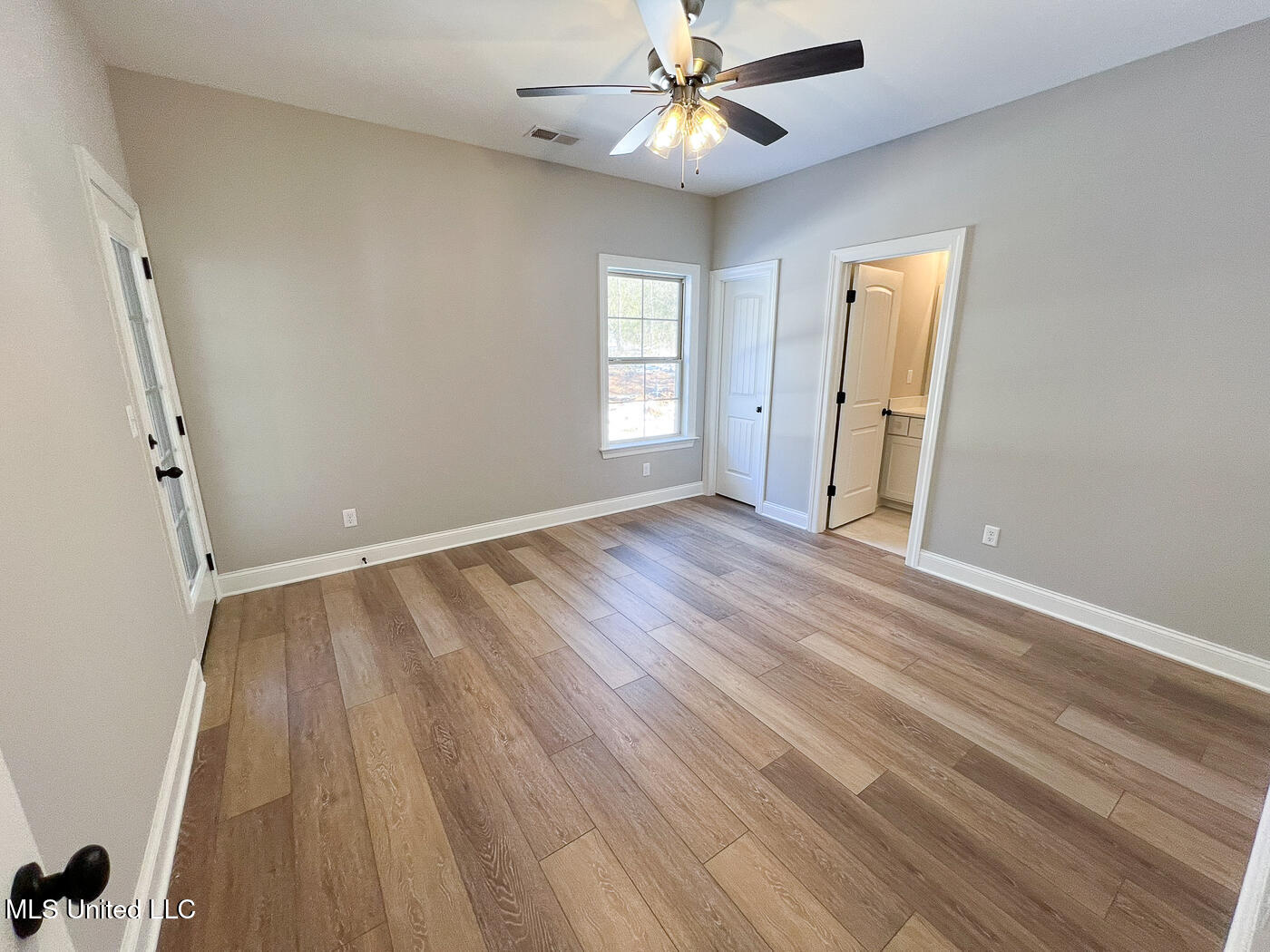 11482 Vickis Lane, Olive Branch, Mississippi image 45