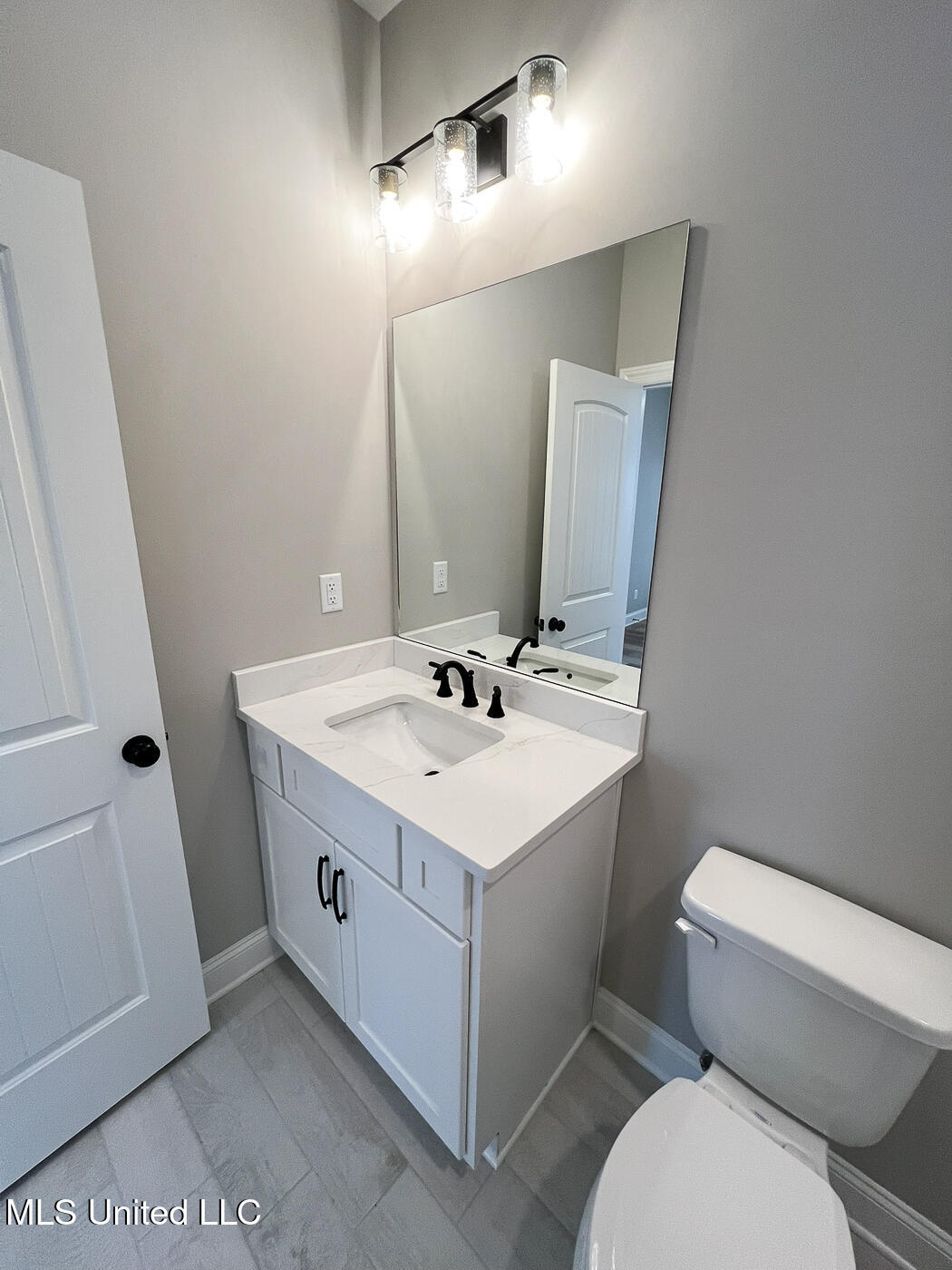 11482 Vickis Lane, Olive Branch, Mississippi image 46