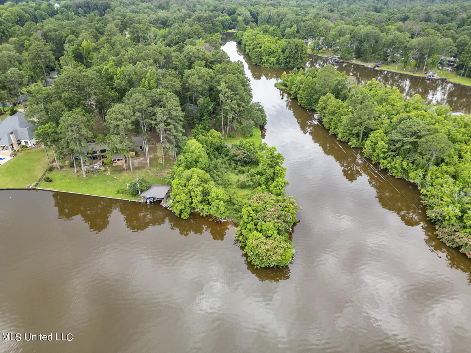 Arrowhead Trail, Brandon, Mississippi image 4