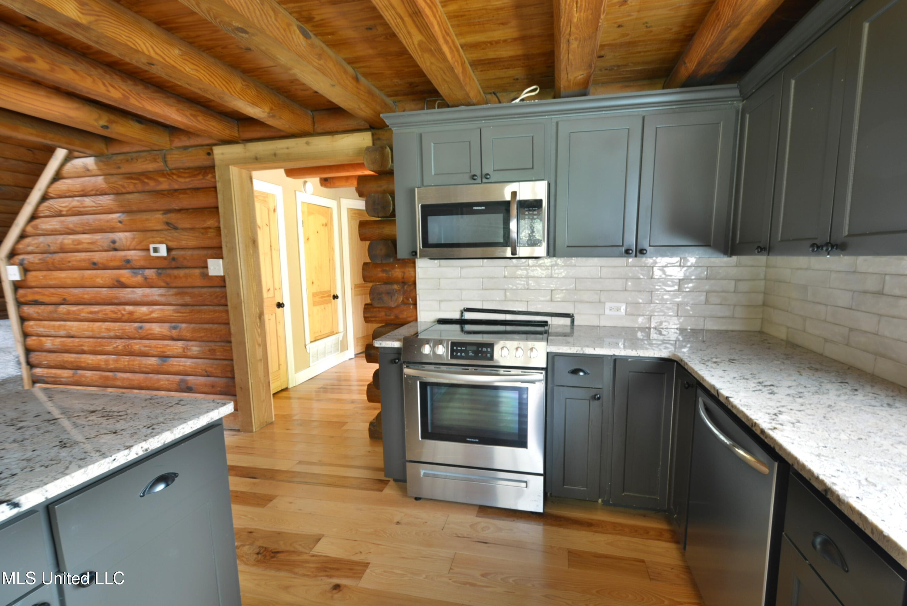 3490 Sherrod Road, Nesbit, Mississippi image 13