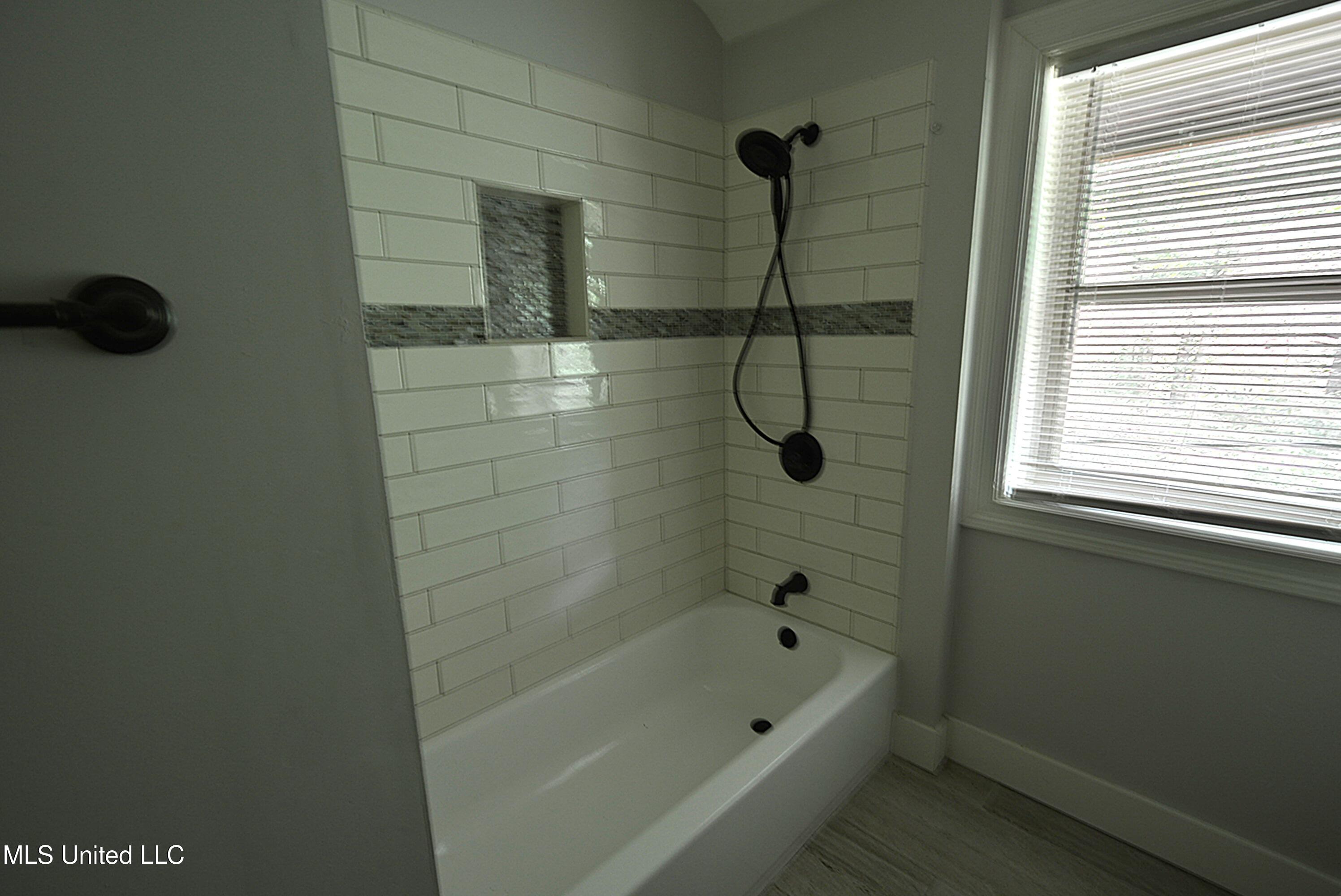 3490 Sherrod Road, Nesbit, Mississippi image 21