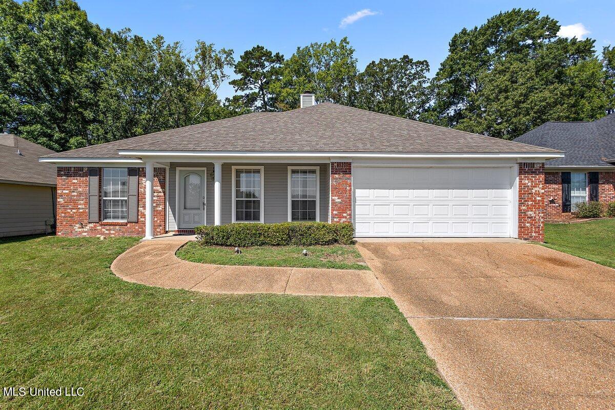 120 Briars Bend, Brandon, Mississippi image 1