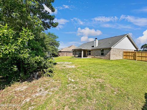 Single Family Residence in Ocean Springs MS 168 Saltmeadow Circle 21.jpg