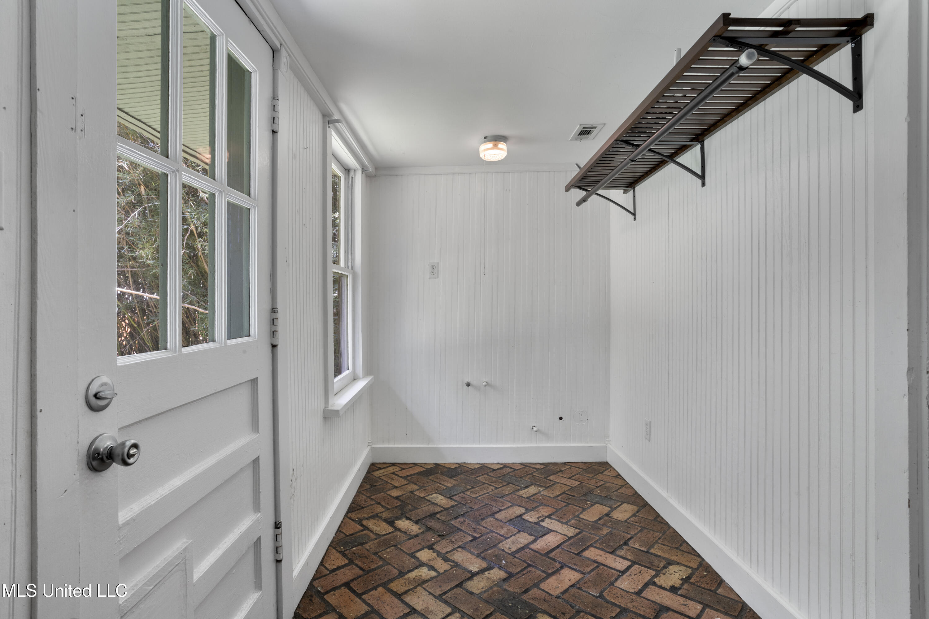 609 Russell Avenue, Ocean Springs, Mississippi image 16