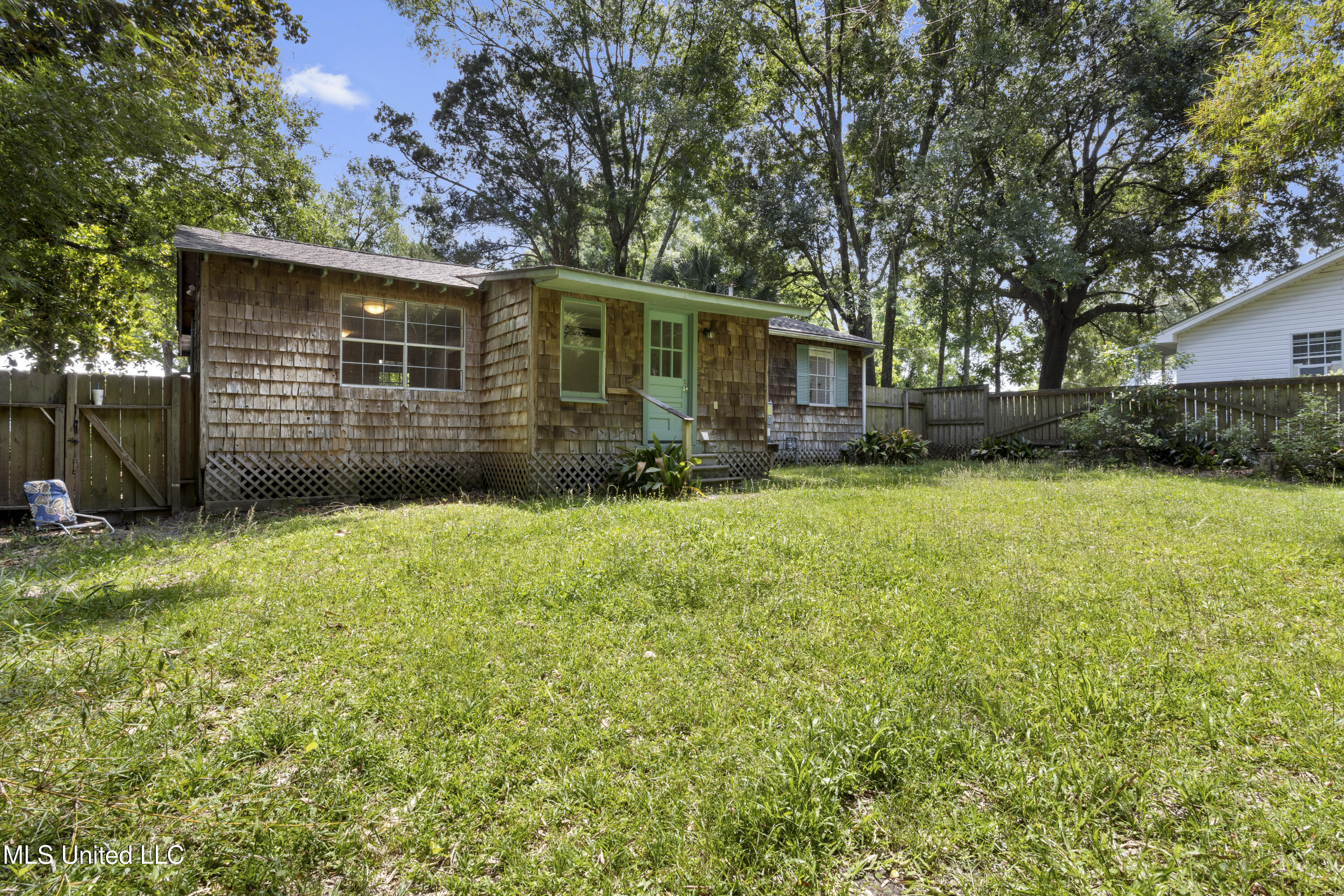 609 Russell Avenue, Ocean Springs, Mississippi image 18