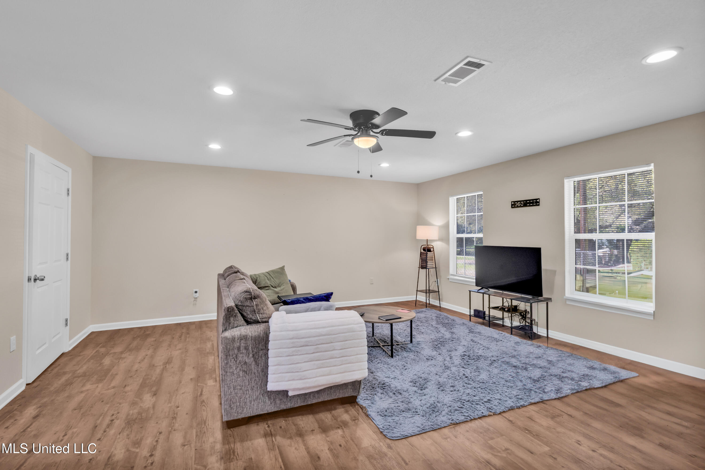 101 30th Street, Gulfport, Mississippi image 5