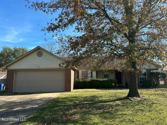 7124 Windsor Drive, Horn Lake, Mississippi image 1