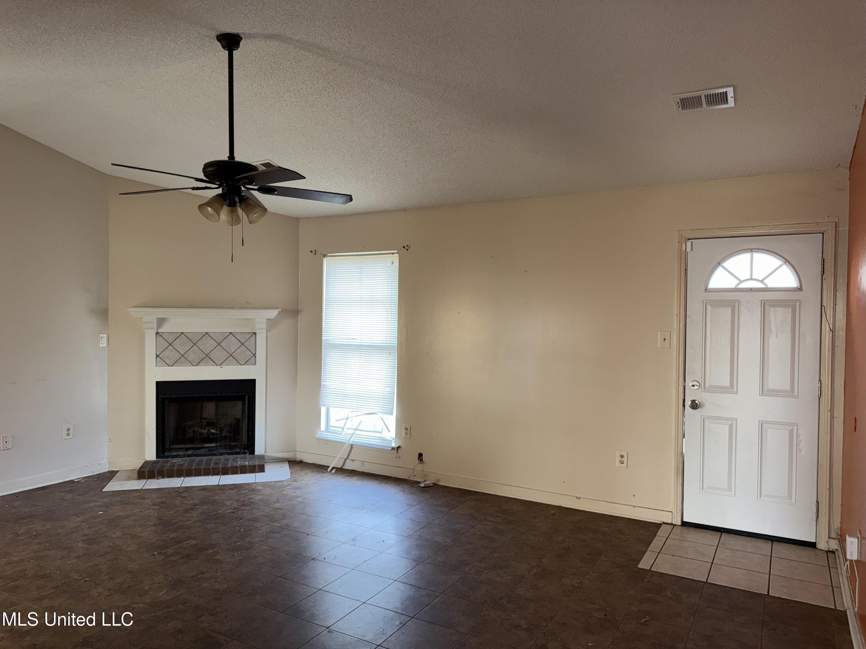 7124 Windsor Drive, Horn Lake, Mississippi image 3